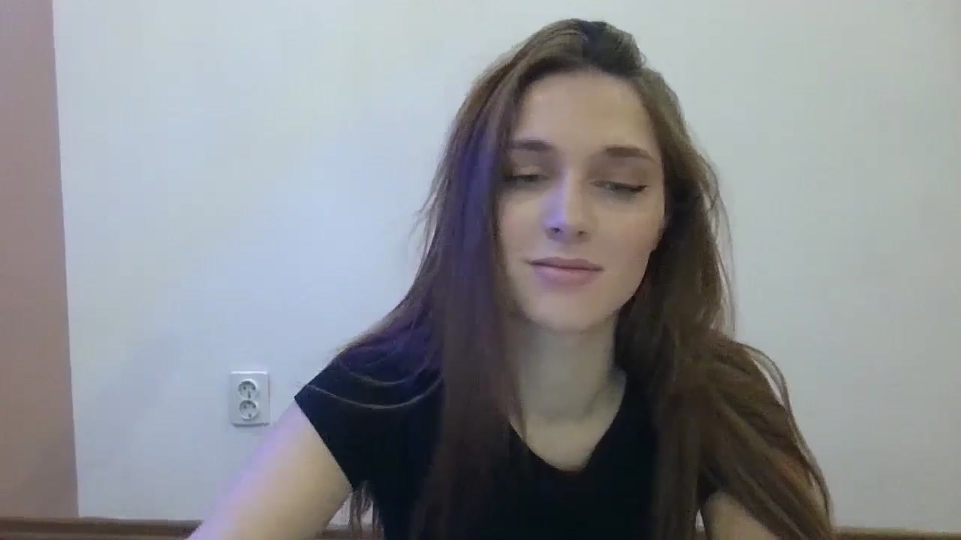 Gallery image thumbnail from HaleyReed's myfreecams stream on, 12/02/2024, 16:21 image 2 of 20