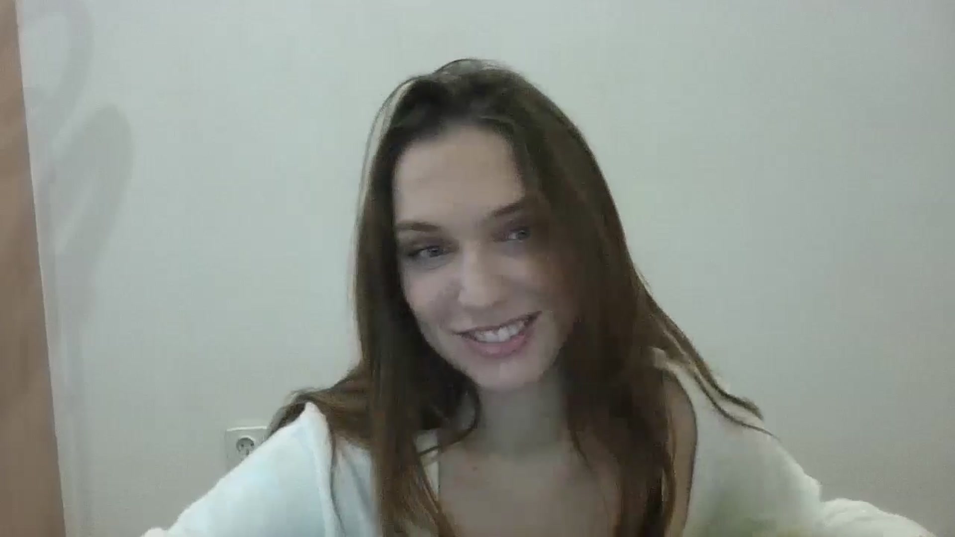 Gallery image thumbnail from HaleyReed's myfreecams stream on, 12/04/2024, 11:42 image 12 of 20