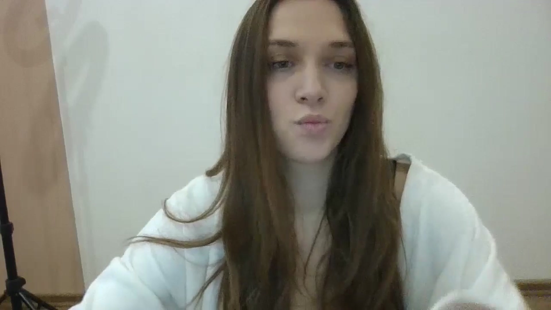 Gallery image thumbnail from HaleyReed's myfreecams stream on, 12/04/2024, 12:09 image 12 of 20