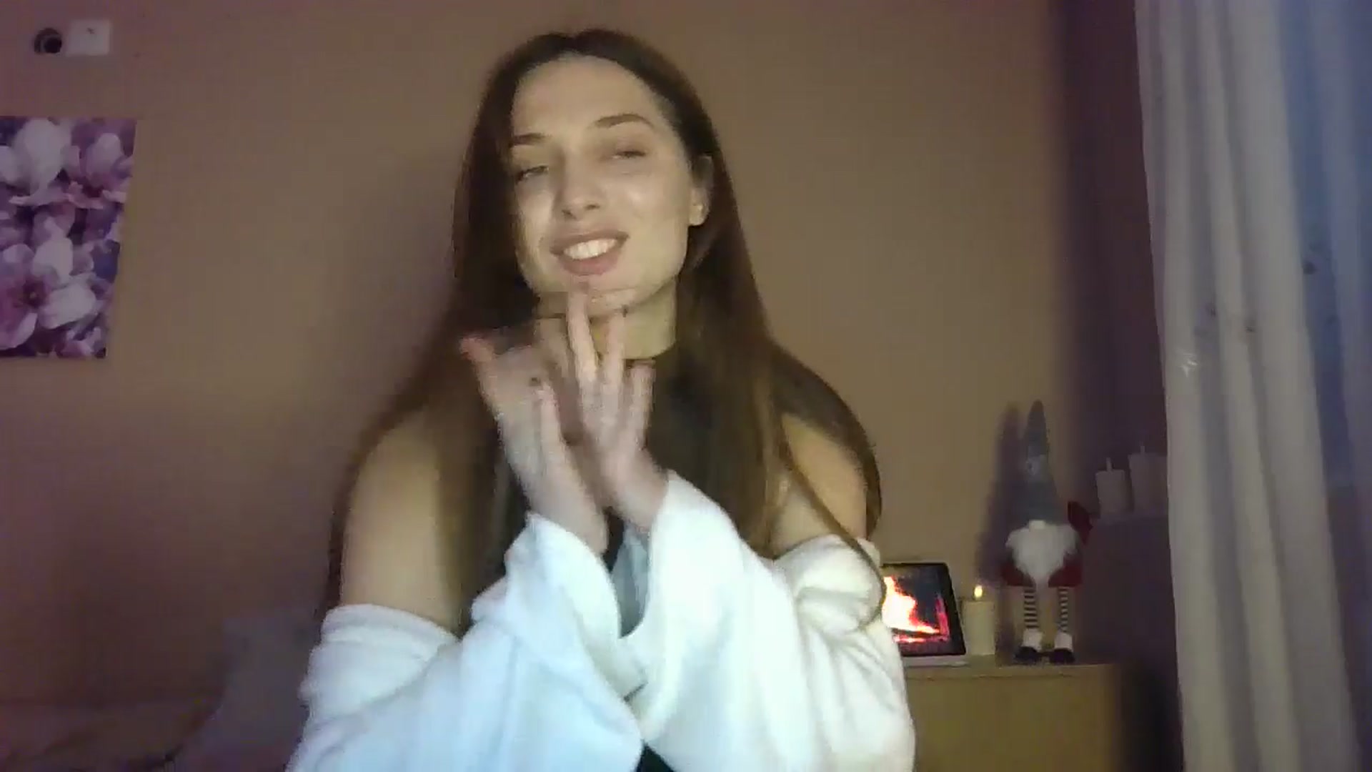 Gallery image thumbnail from HaleyReed's myfreecams stream on, 12/05/2024, 13:24 image 19 of 20