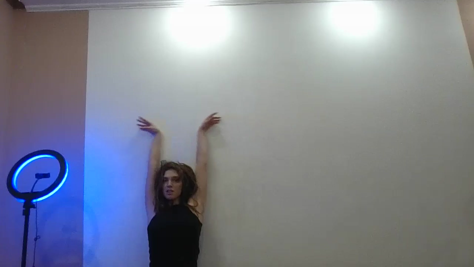 Gallery image thumbnail from HaleyReed's myfreecams stream on, 12/06/2024, 13:46 image 12 of 20