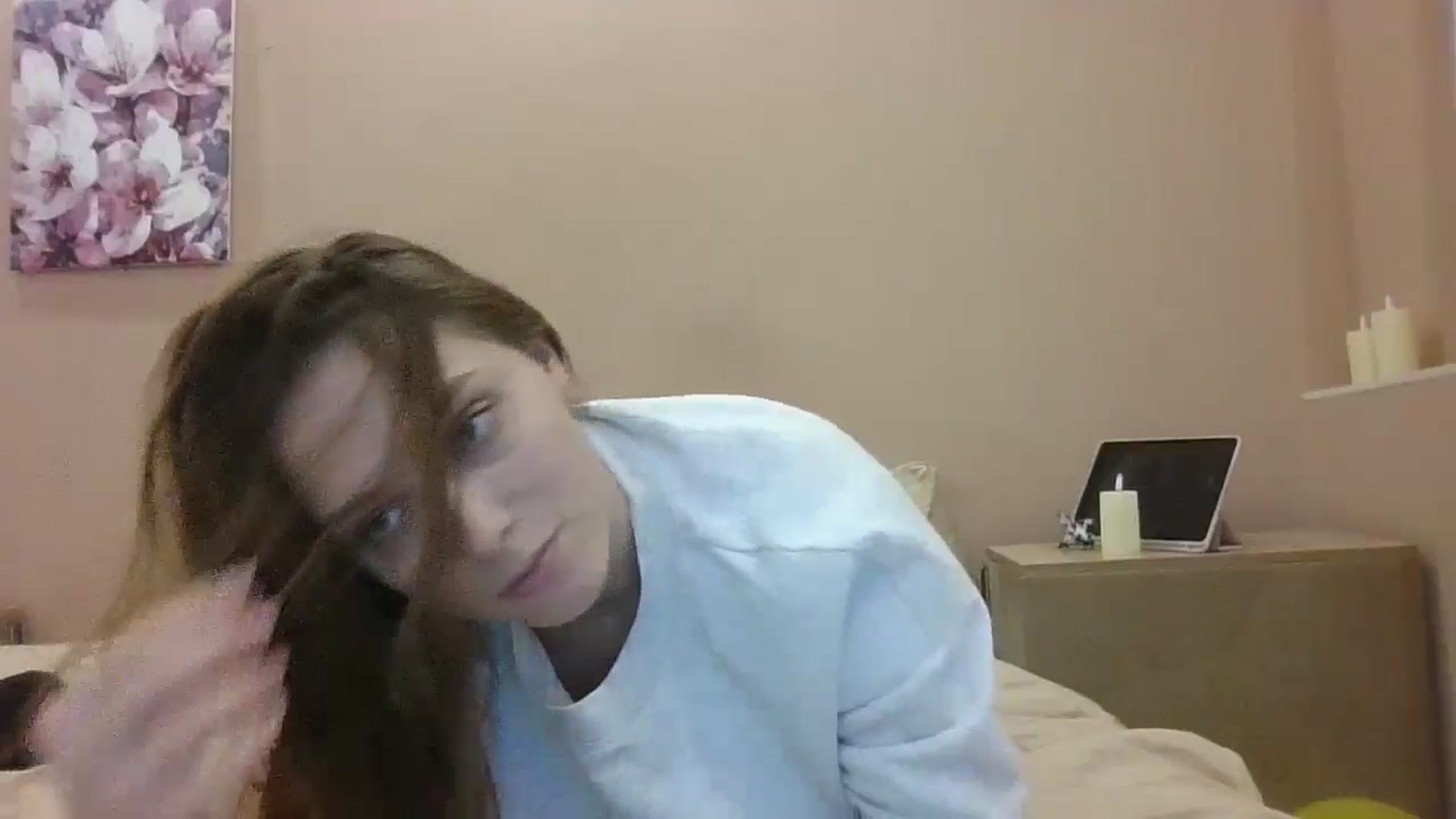 Gallery image thumbnail from HaleyReed's myfreecams stream on, 12/06/2024, 15:33 image 12 of 20