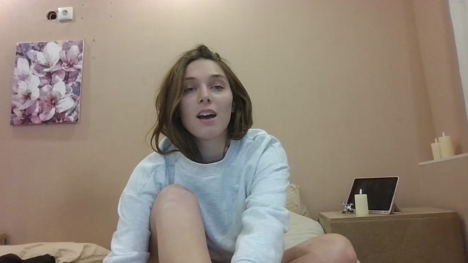 Gallery image thumbnail from HaleyReed's myfreecams stream on, 12/06/2024, 15:33 image 10 of 20