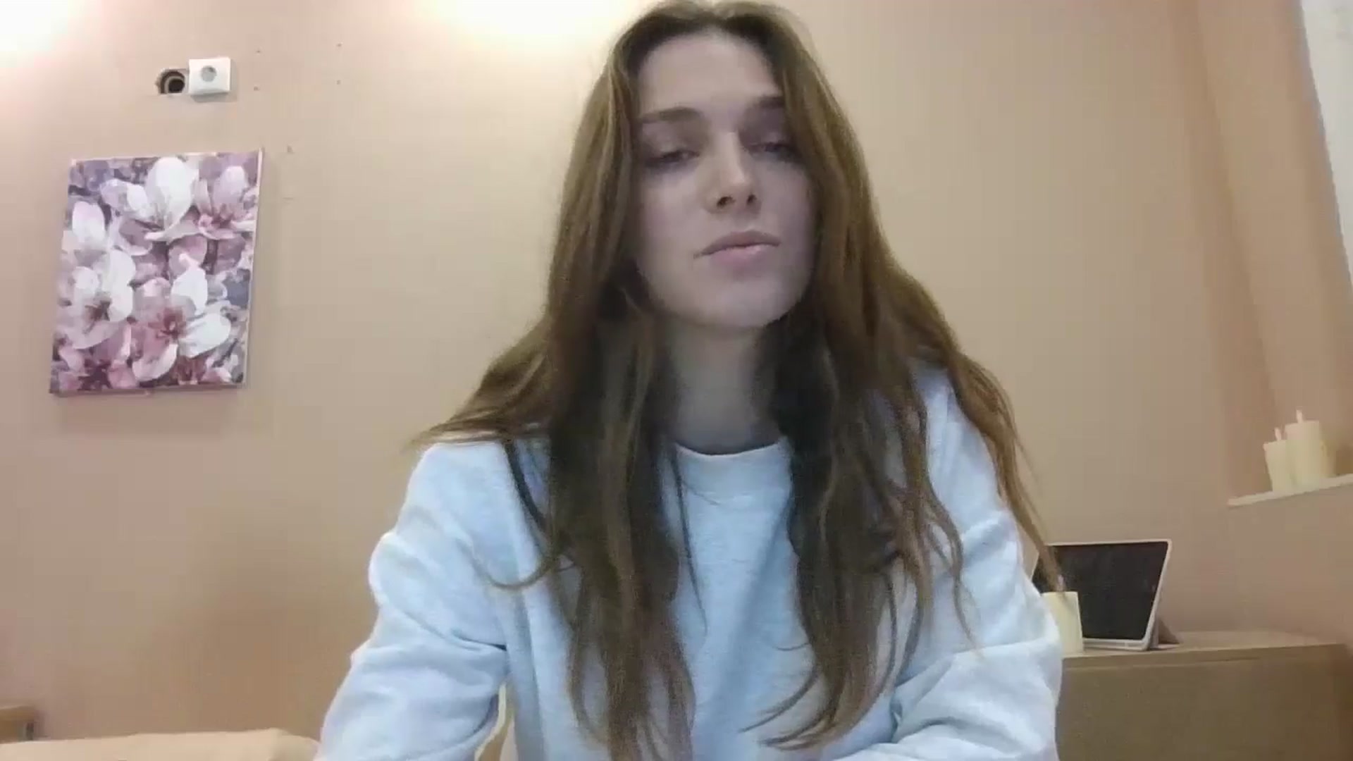 Gallery image thumbnail from HaleyReed's myfreecams stream on, 12/06/2024, 16:01 image 8 of 20