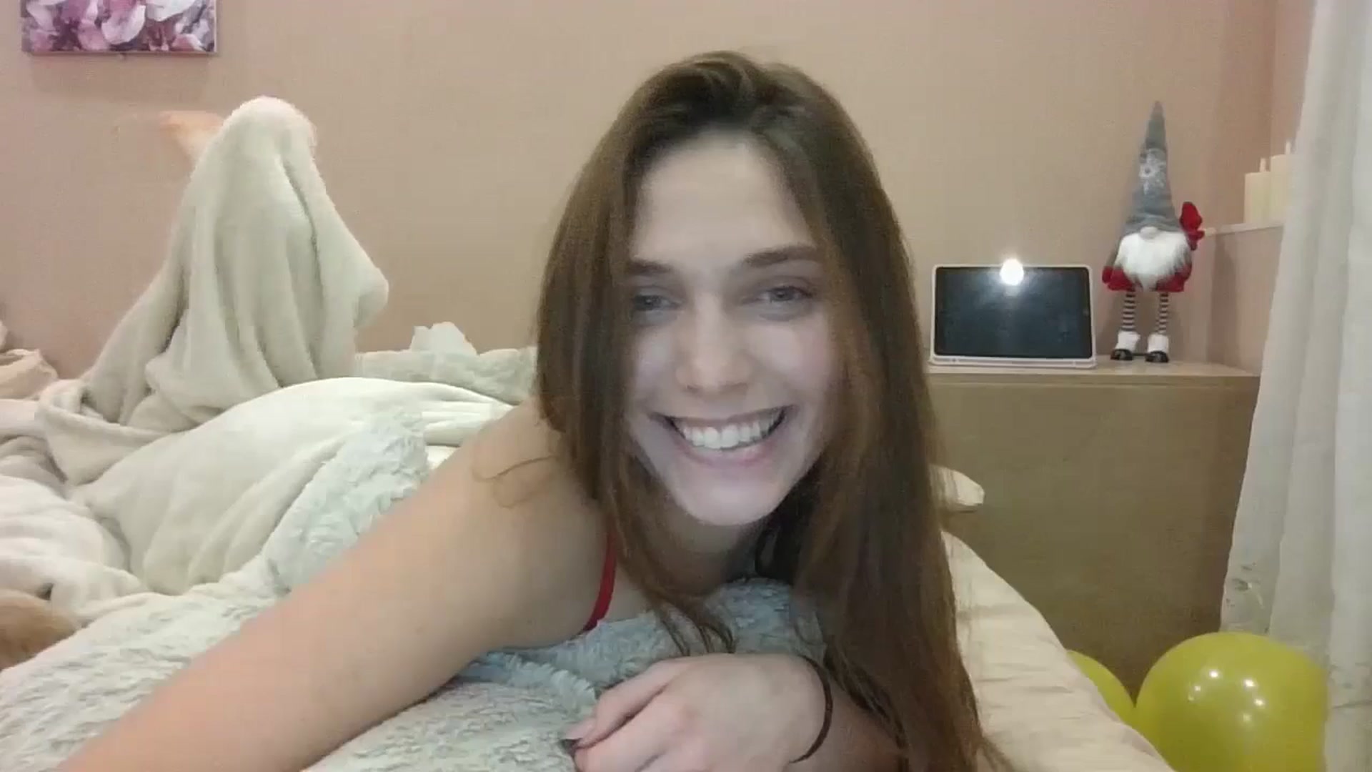 Gallery image thumbnail from HaleyReed's myfreecams stream on, 12/08/2024, 14:31 image 3 of 20