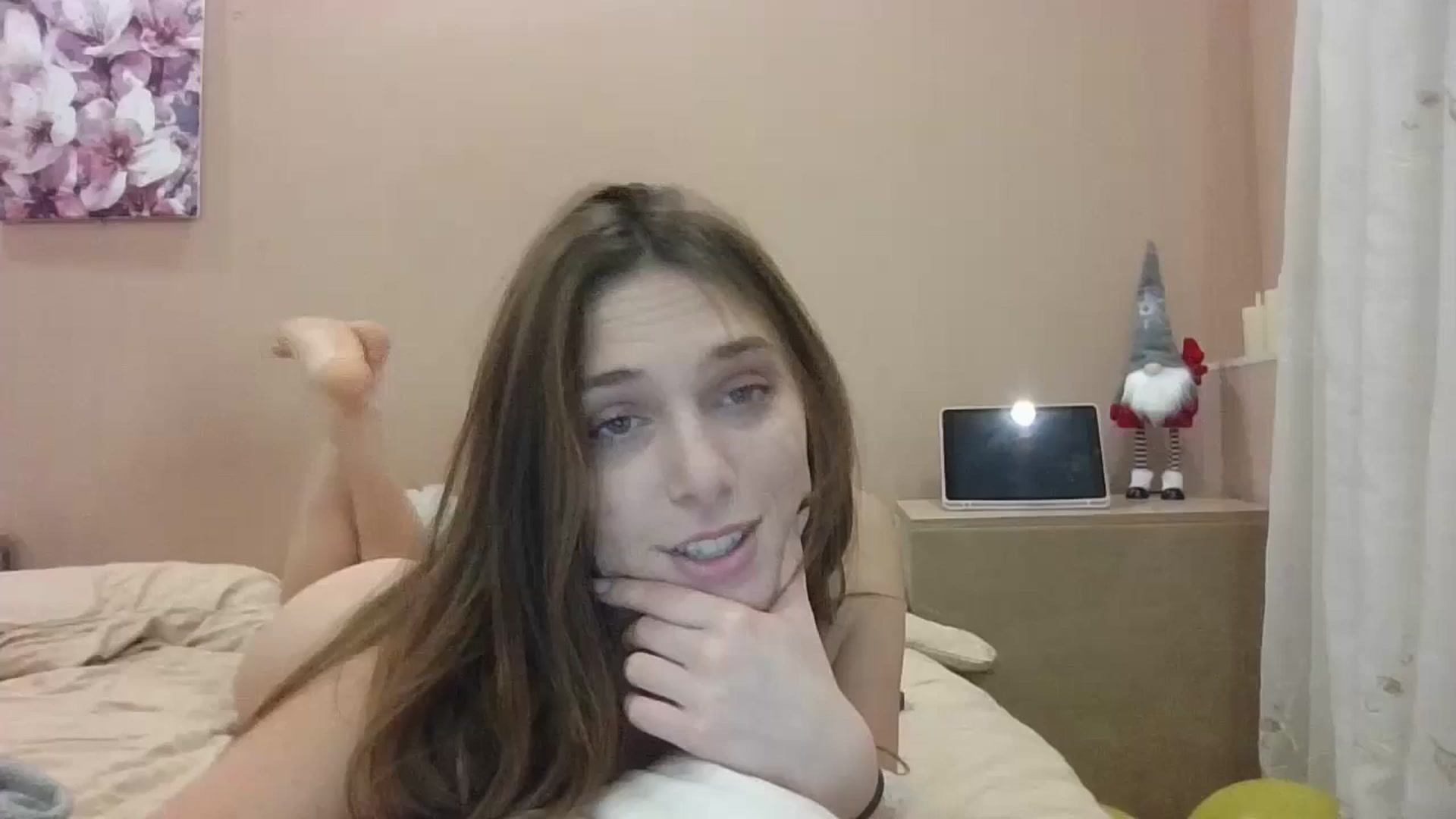Gallery image thumbnail from HaleyReed's myfreecams stream on, 12/08/2024, 14:31 image 18 of 20