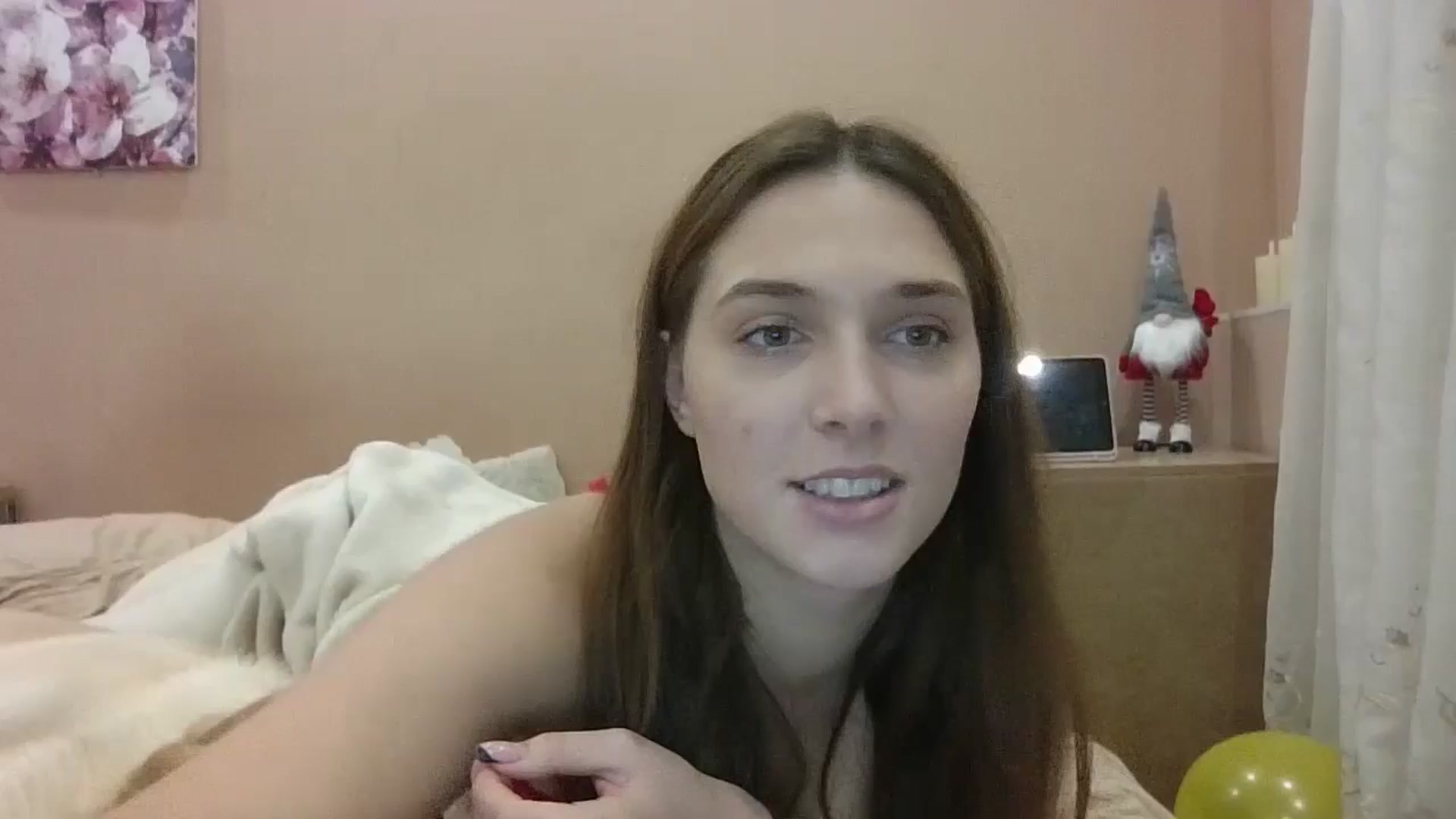 Gallery image thumbnail from HaleyReed's myfreecams stream on, 12/08/2024, 14:52 image 1 of 20