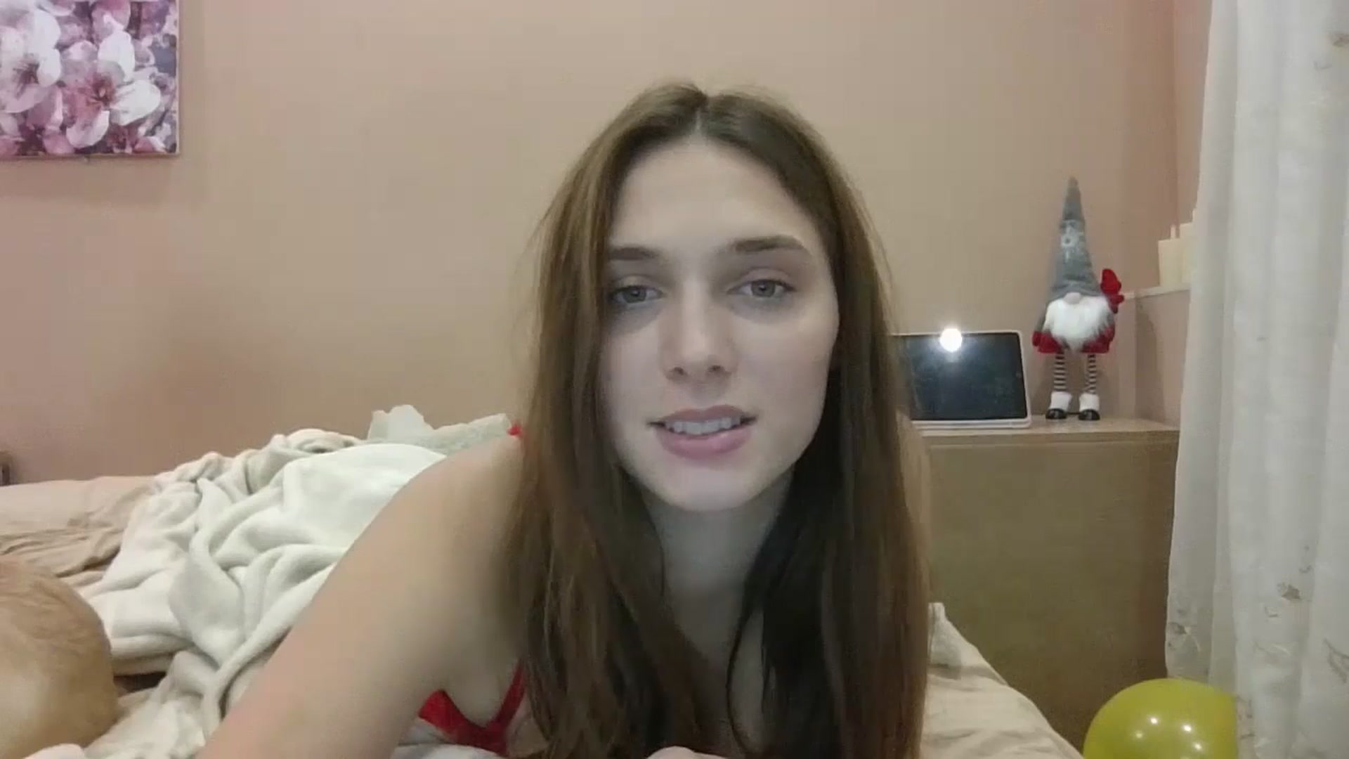 Gallery image thumbnail from HaleyReed's myfreecams stream on, 12/08/2024, 14:52 image 10 of 20