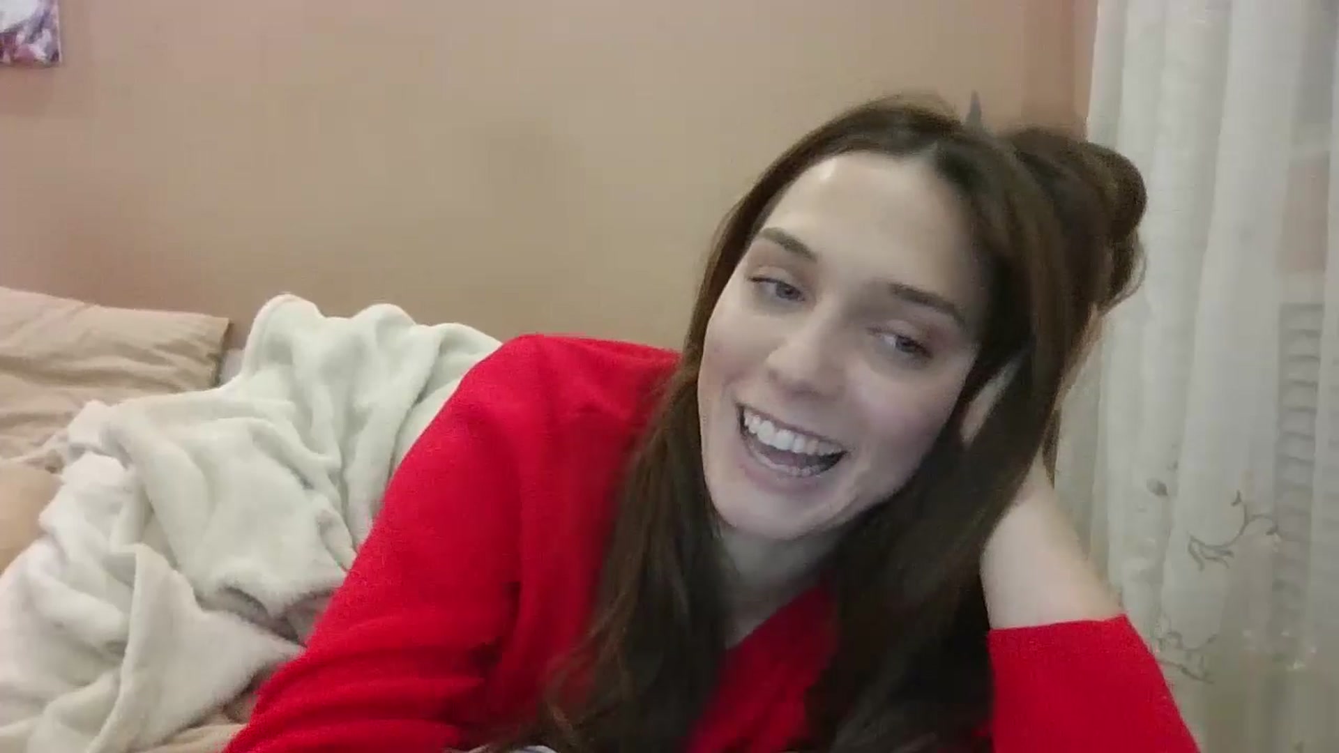 Gallery image thumbnail from HaleyReed's myfreecams stream on, 12/08/2024, 15:43 image 6 of 20
