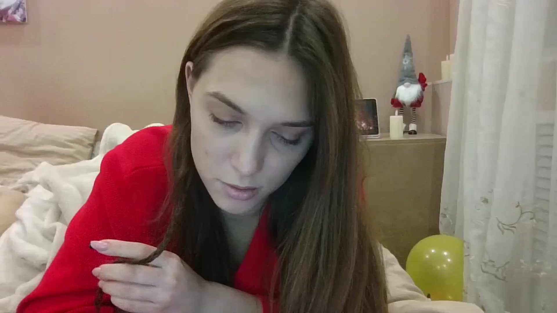 Gallery image thumbnail from HaleyReed's myfreecams stream on, 12/08/2024, 15:43 image 9 of 20