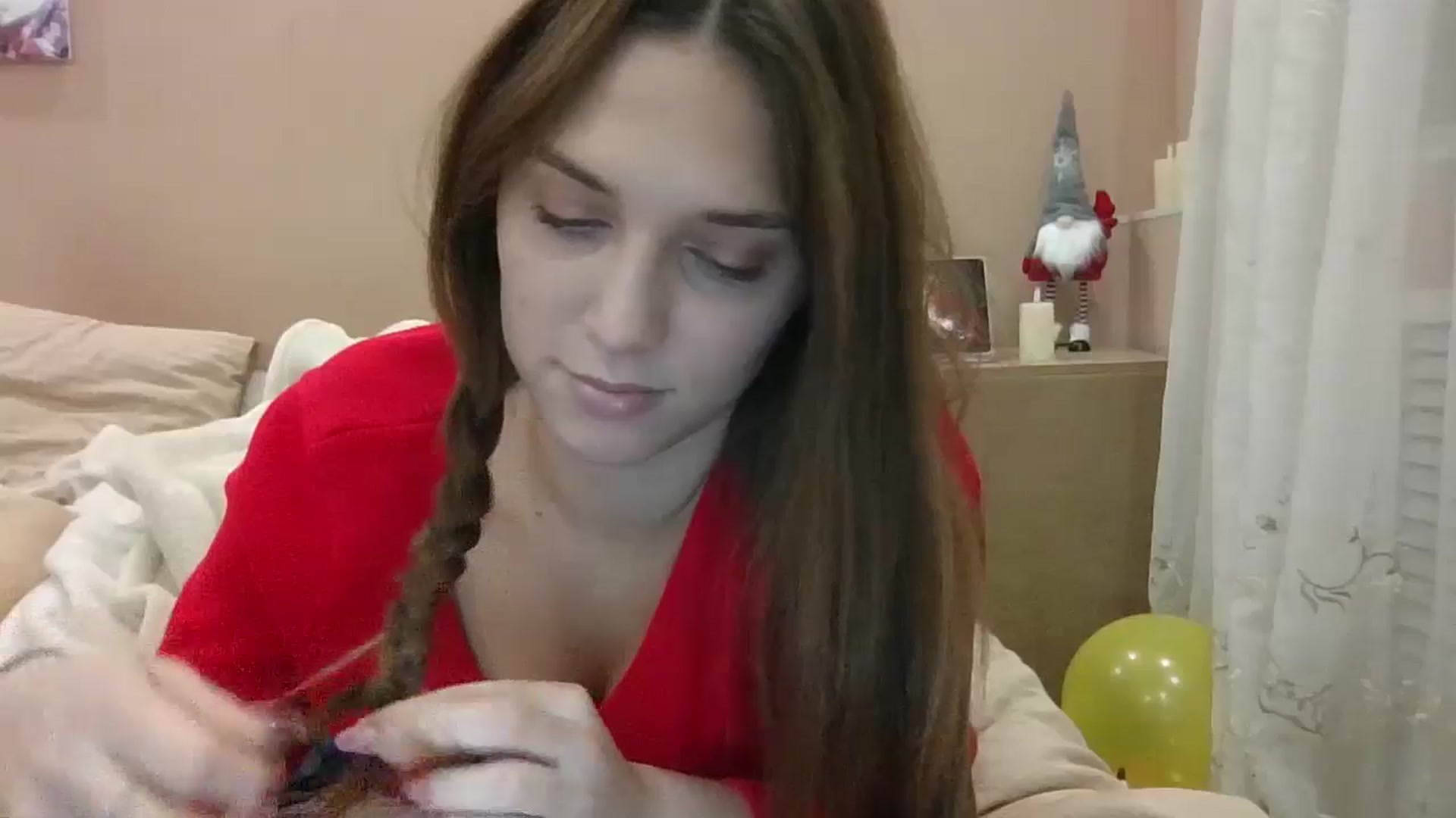 Gallery image thumbnail from HaleyReed's myfreecams stream on, 12/08/2024, 15:43 image 7 of 20