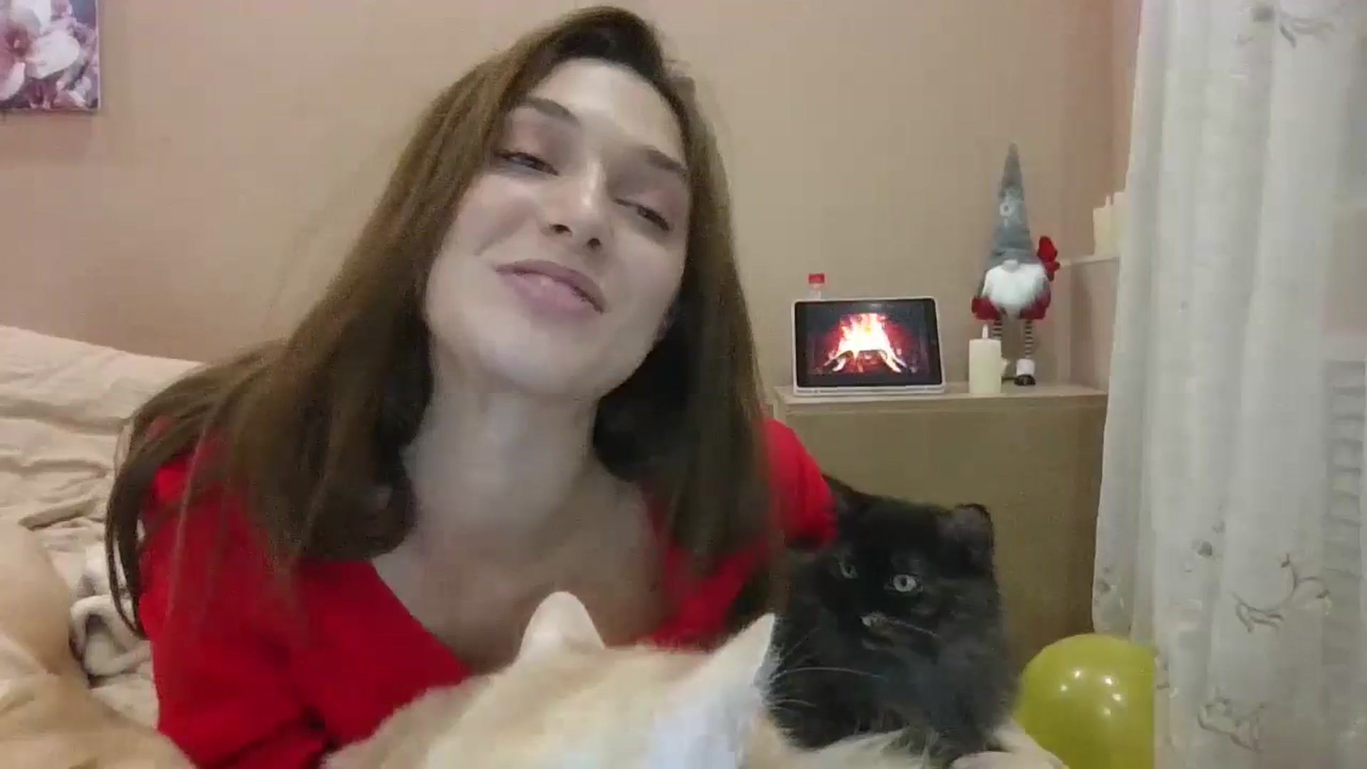 Gallery image thumbnail from HaleyReed's myfreecams stream on, 12/08/2024, 15:58 image 4 of 20