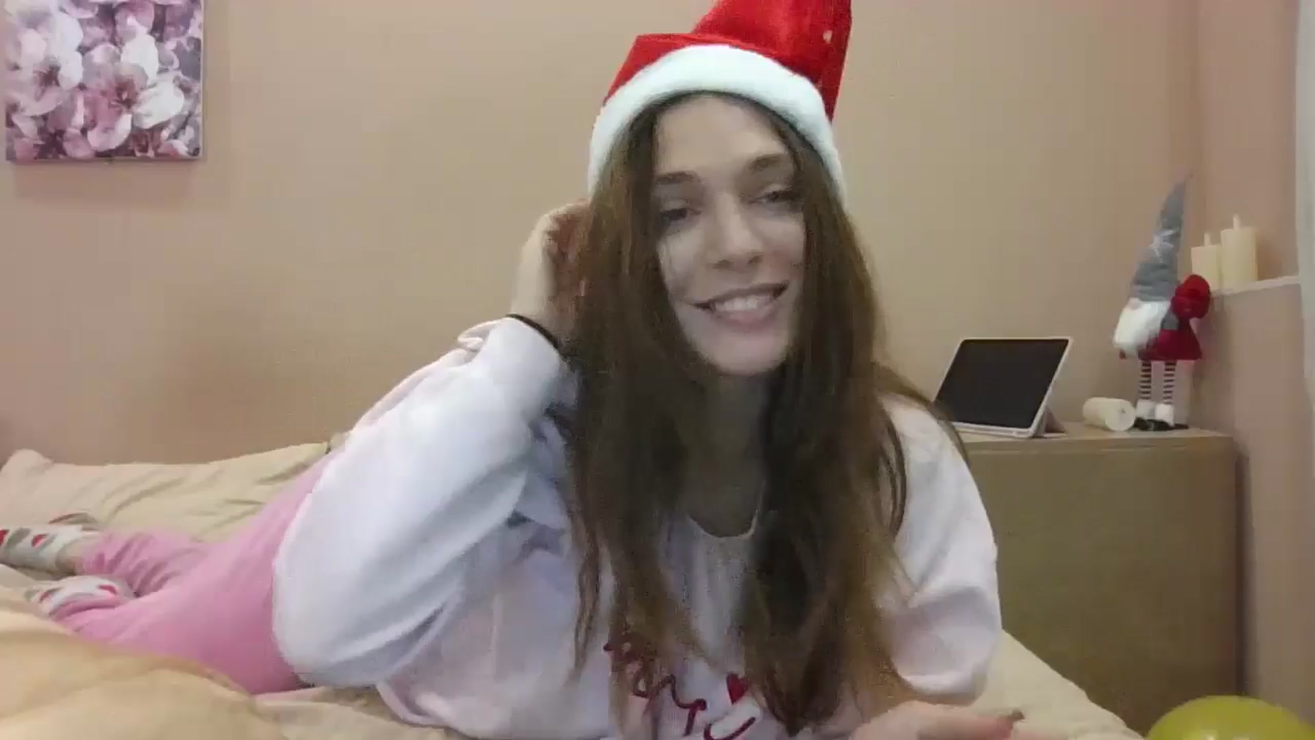 Gallery image thumbnail from HaleyReed's myfreecams stream on, 12/09/2024, 15:13 image 4 of 20