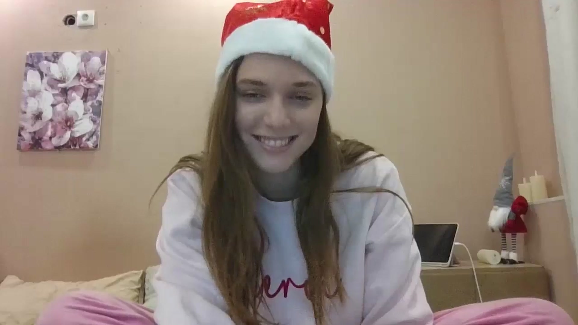 Gallery image thumbnail from HaleyReed's myfreecams stream on, 12/09/2024, 15:13 image 7 of 20
