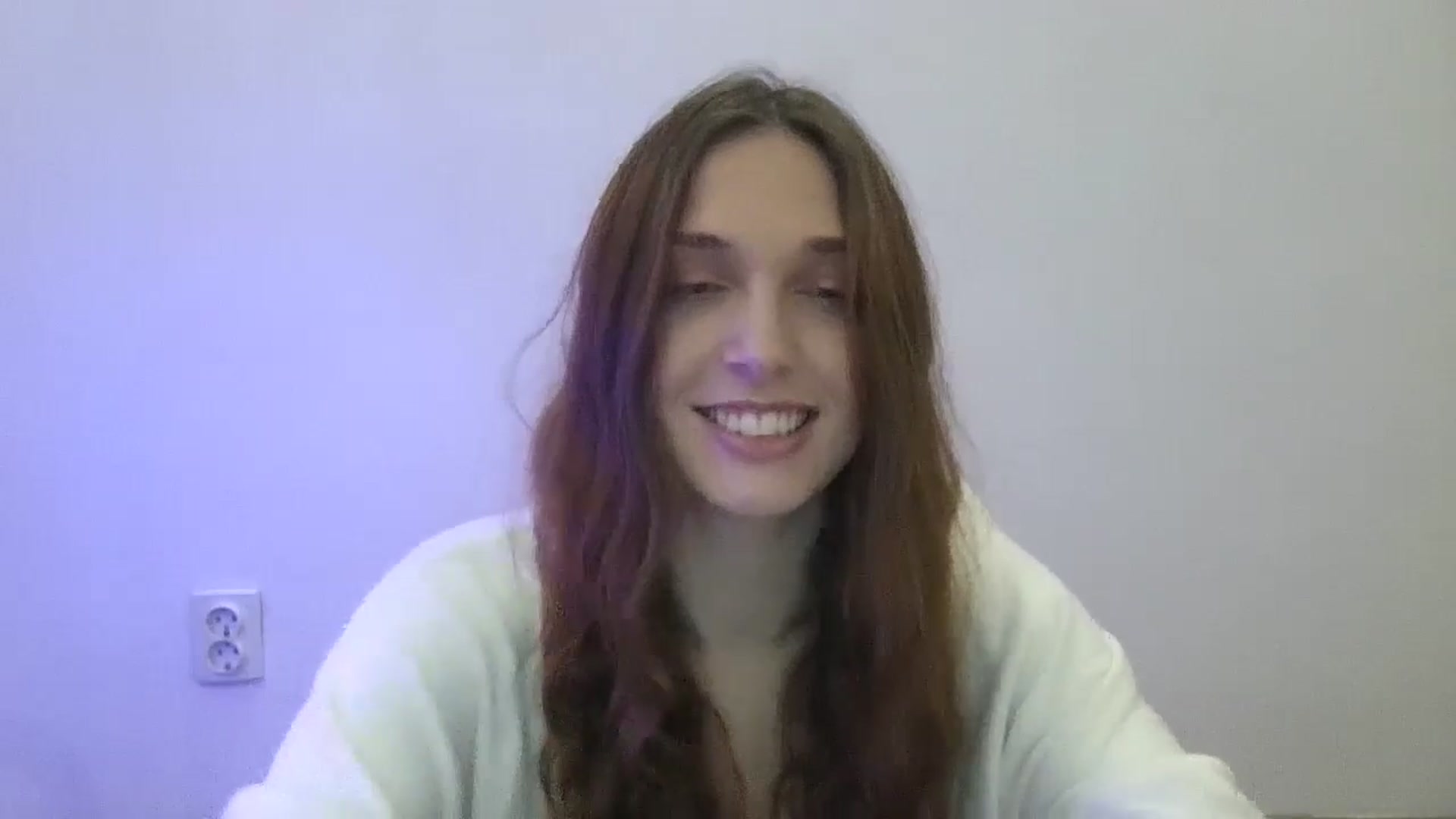 Gallery image thumbnail from HaleyReed's myfreecams stream on, 12/10/2024, 13:23 image 4 of 20