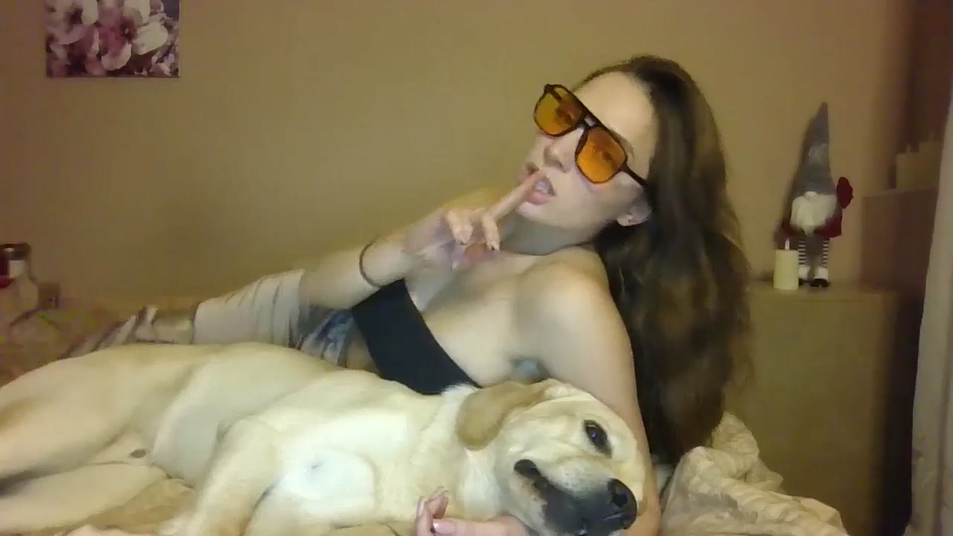 Gallery image thumbnail from HaleyReed's myfreecams stream on, 12/10/2024, 15:40 image 11 of 20