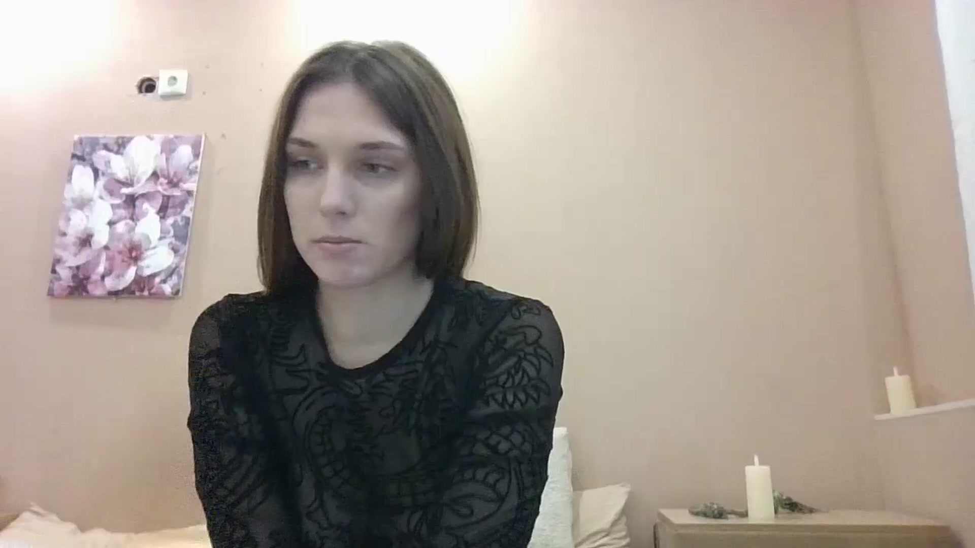 Gallery image thumbnail from HaleyReed's myfreecams stream on, 12/13/2024, 13:36 image 3 of 20