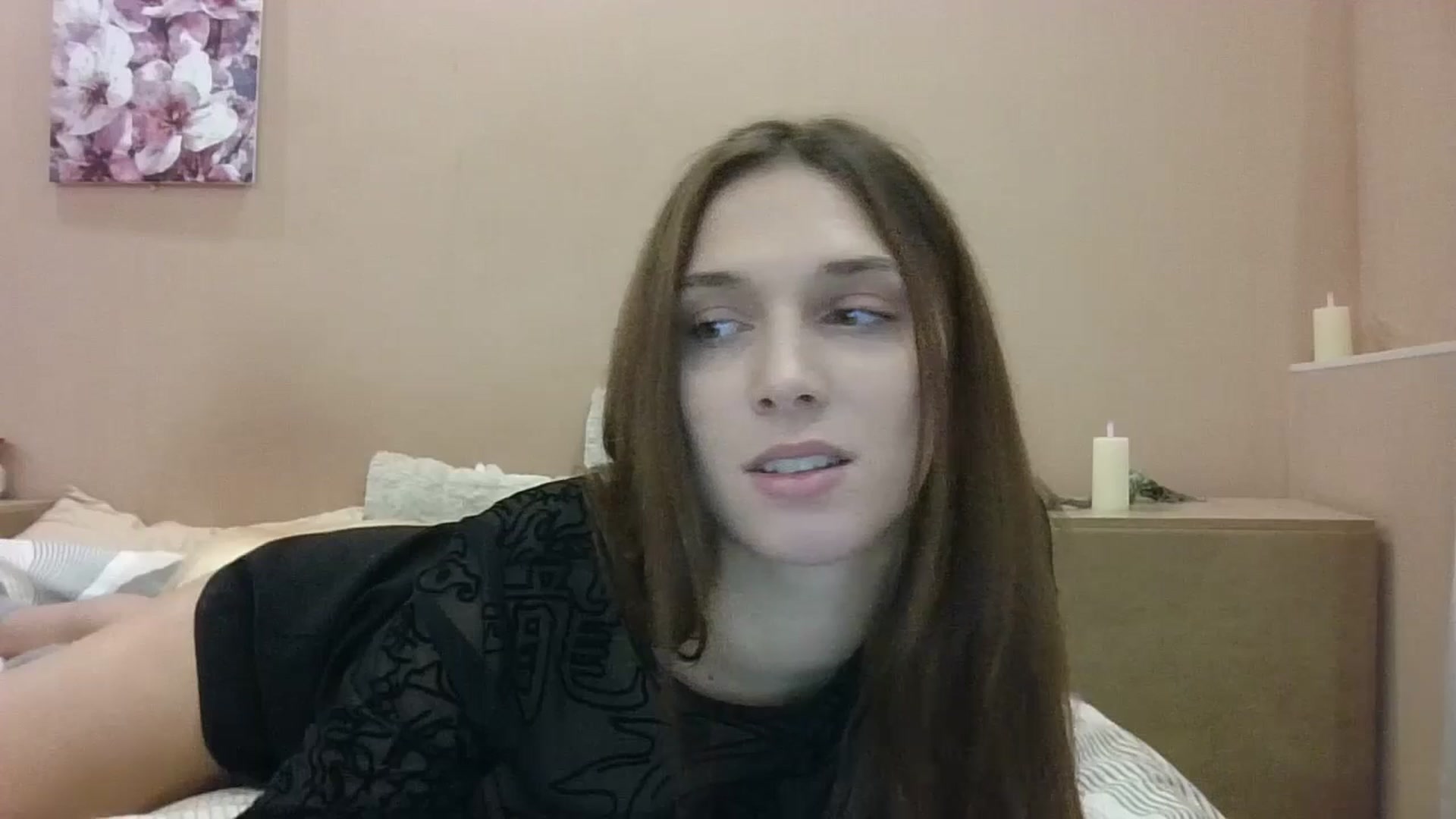 Gallery image thumbnail from HaleyReed's myfreecams stream on, 12/13/2024, 13:36 image 16 of 20
