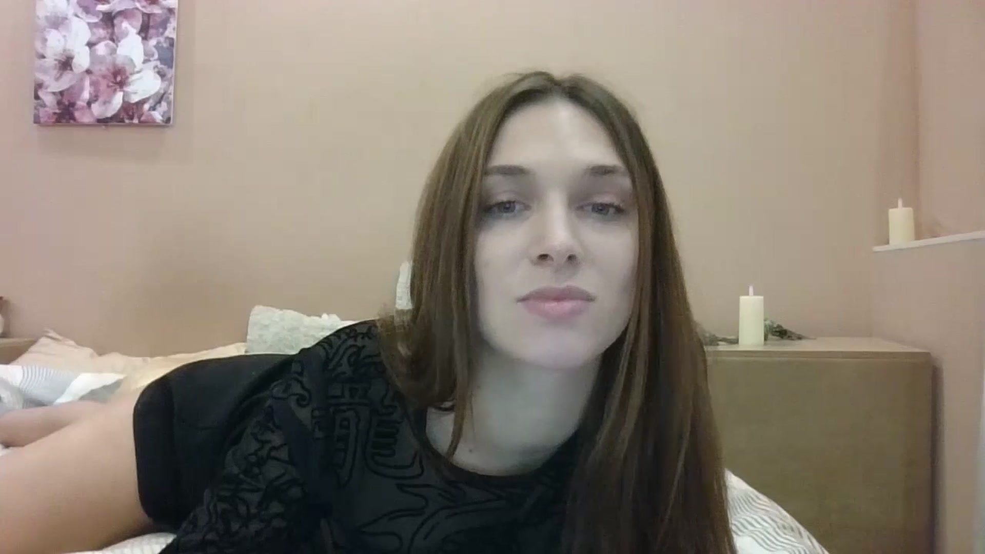 Gallery image thumbnail from HaleyReed's myfreecams stream on, 12/13/2024, 13:36 image 15 of 20