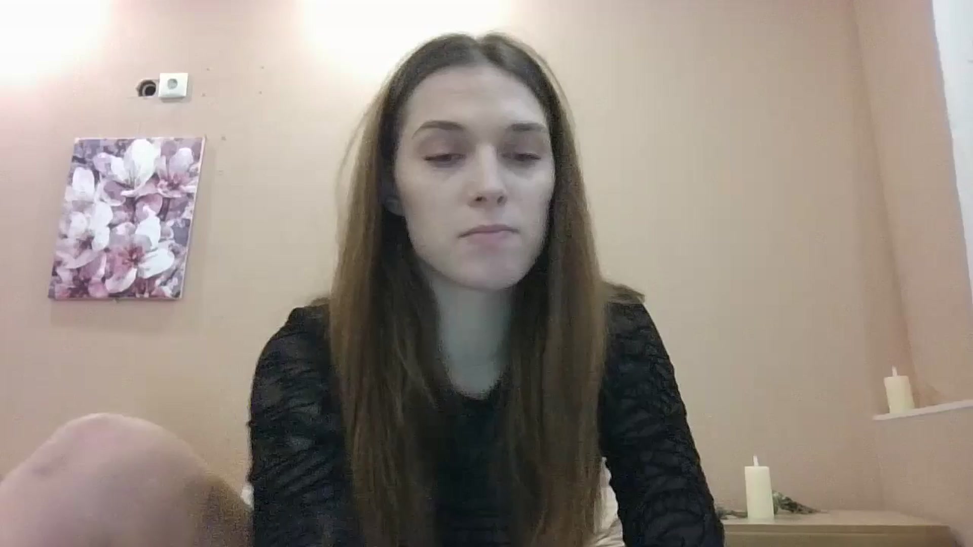 Gallery image thumbnail from HaleyReed's myfreecams stream on, 12/13/2024, 13:36 image 1 of 20