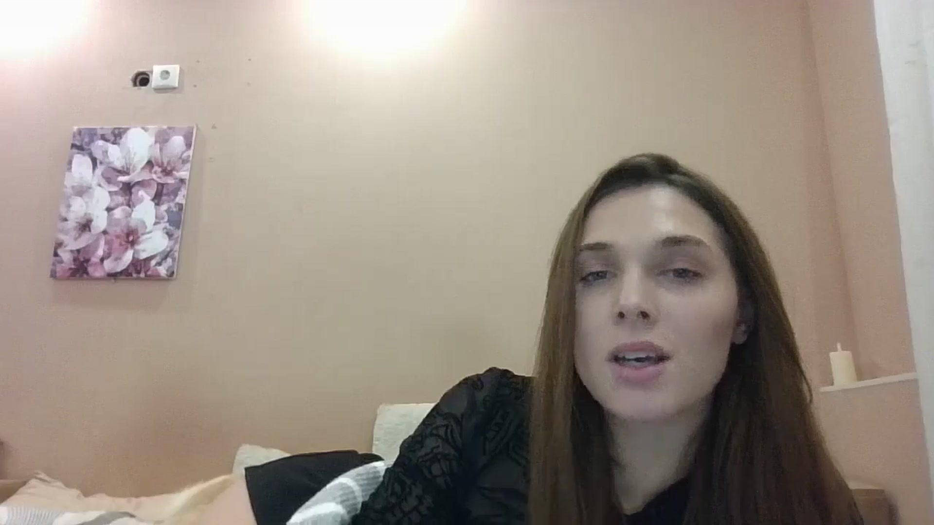 Gallery image thumbnail from HaleyReed's myfreecams stream on, 12/13/2024, 14:17 image 11 of 20