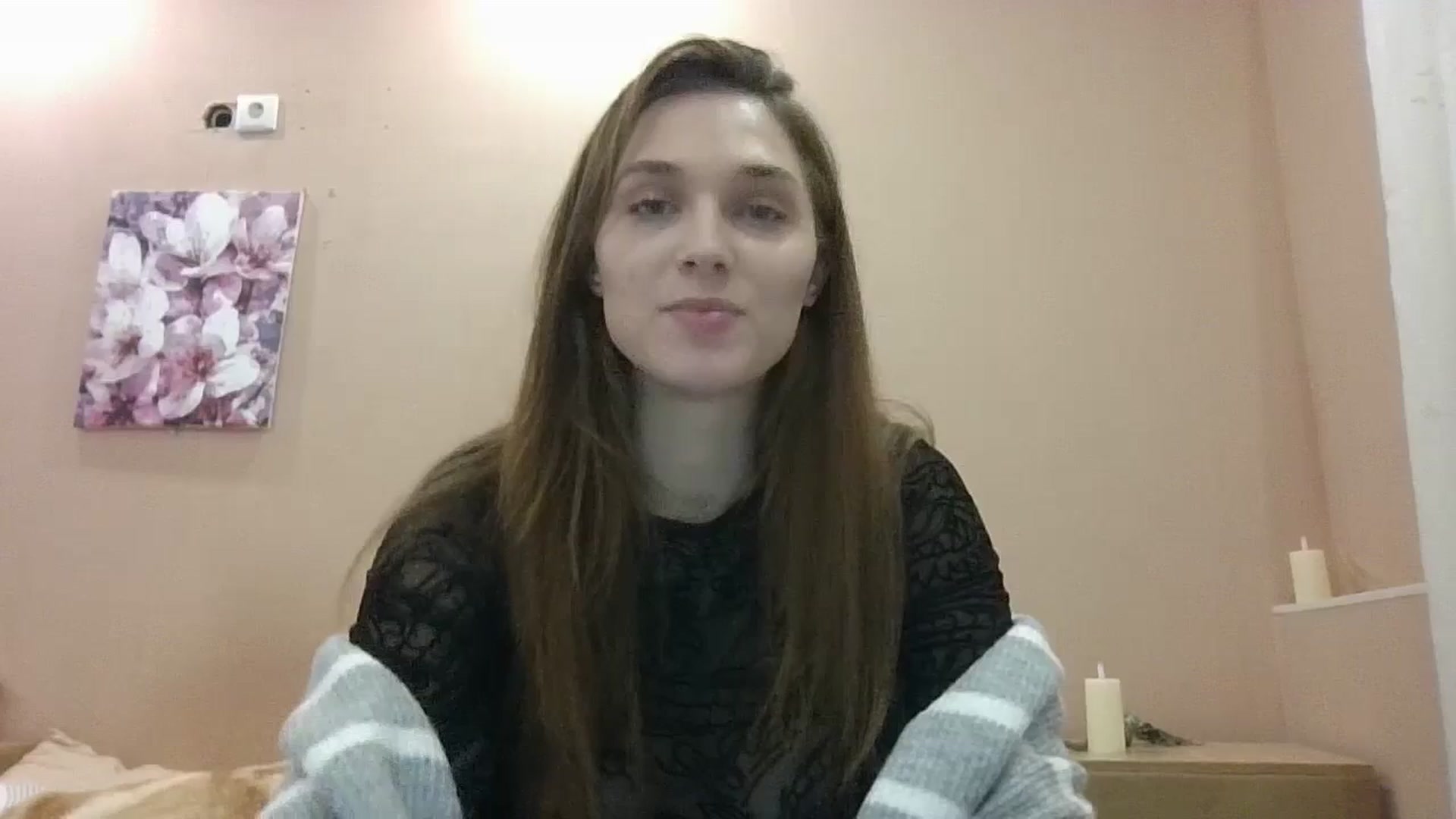 Gallery image thumbnail from HaleyReed's myfreecams stream on, 12/13/2024, 14:17 image 1 of 20
