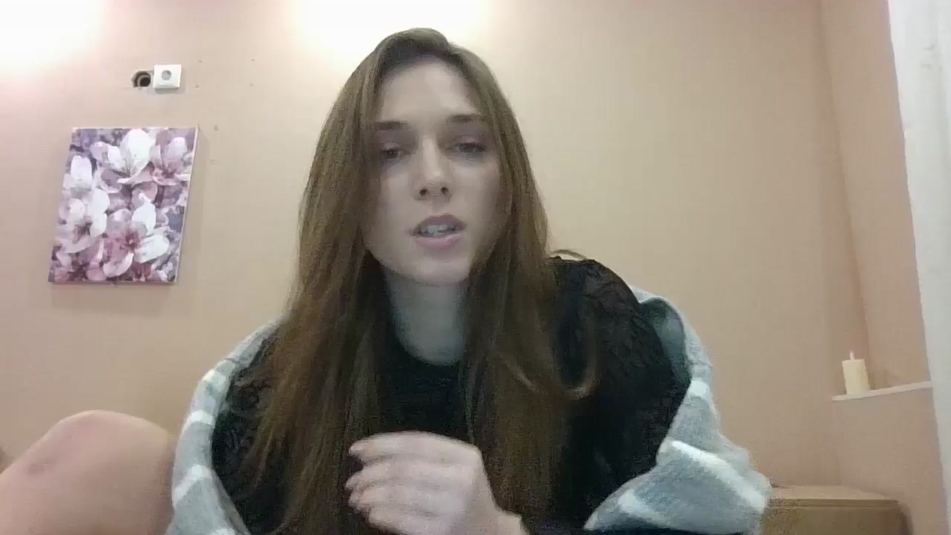 Gallery image thumbnail from HaleyReed's myfreecams stream on, 12/13/2024, 14:17 image 5 of 20