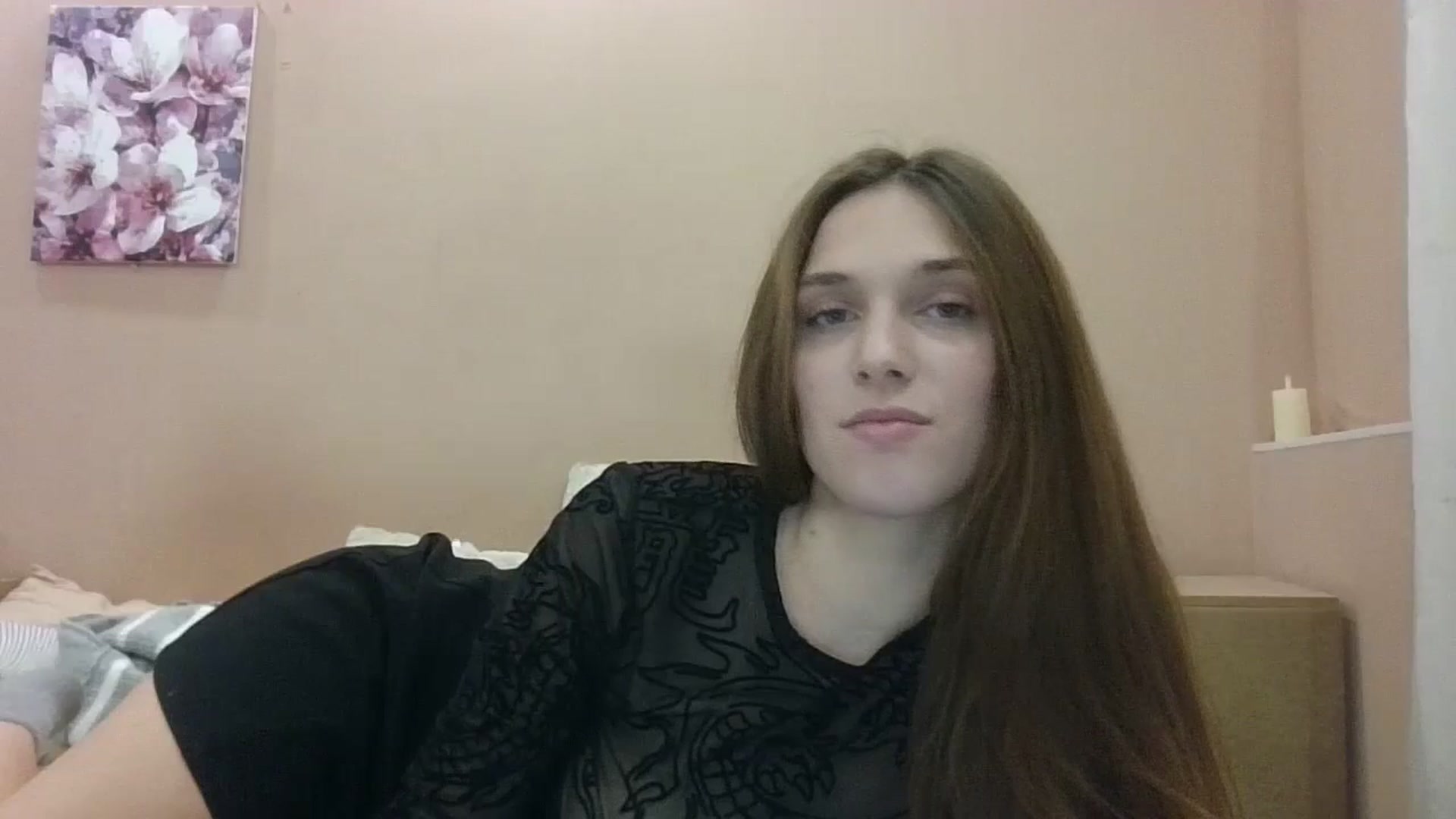 Gallery image thumbnail from HaleyReed's myfreecams stream on, 12/13/2024, 14:17 image 19 of 20