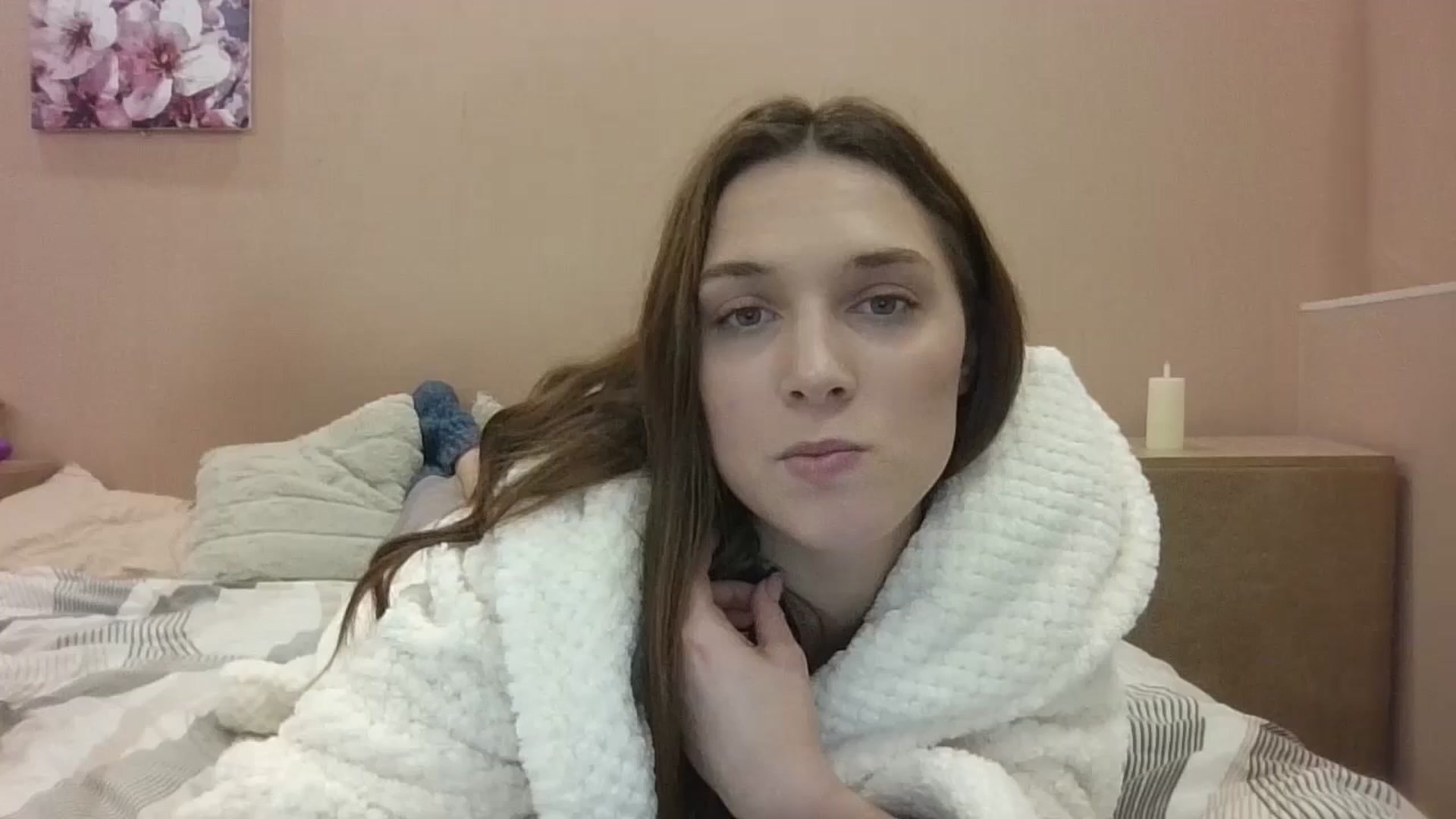 Gallery image thumbnail from HaleyReed's myfreecams stream on, 12/16/2024, 16:49 image 19 of 20
