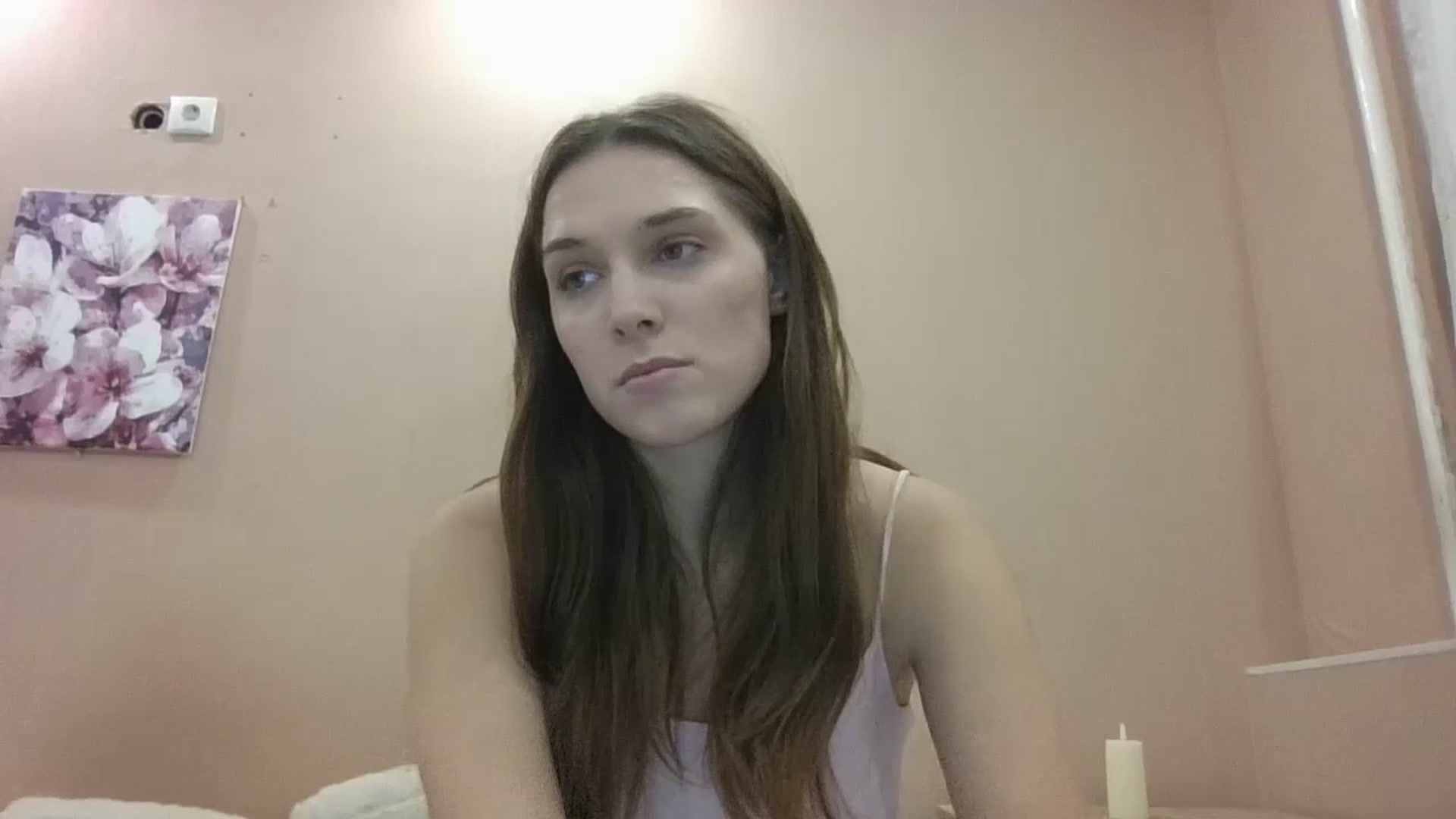 Gallery image thumbnail from HaleyReed's myfreecams stream on, 12/16/2024, 18:21 image 12 of 20