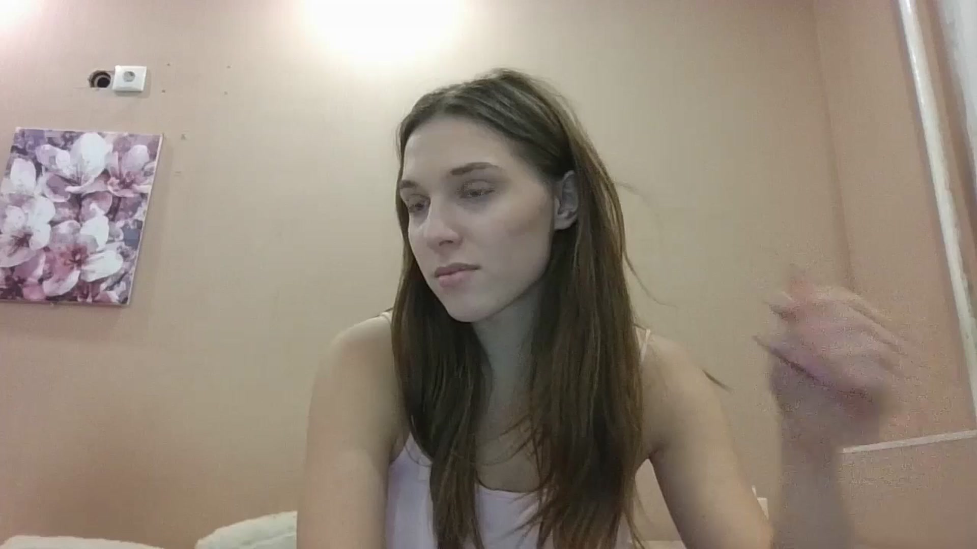 Gallery image thumbnail from HaleyReed's myfreecams stream on, 12/16/2024, 18:21 image 6 of 20