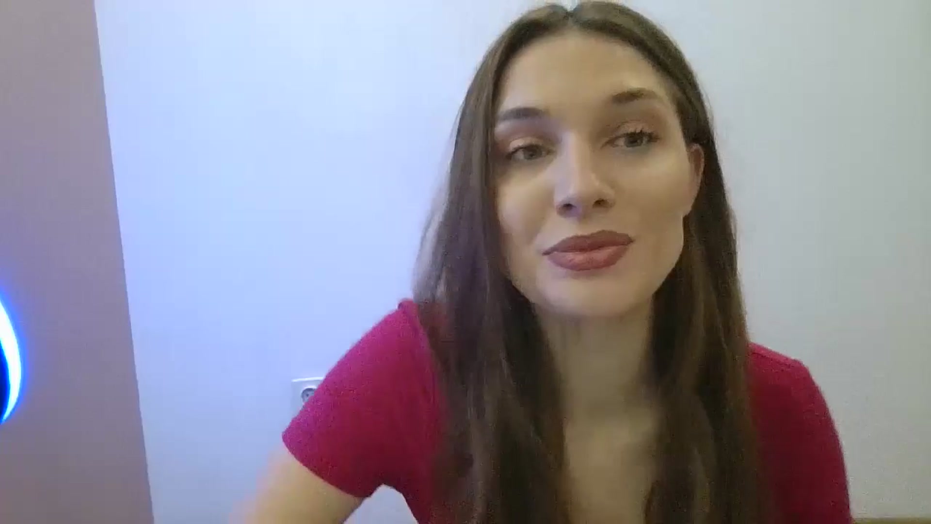 Gallery image thumbnail from HaleyReed's myfreecams stream on, 12/18/2024, 11:48 image 6 of 20