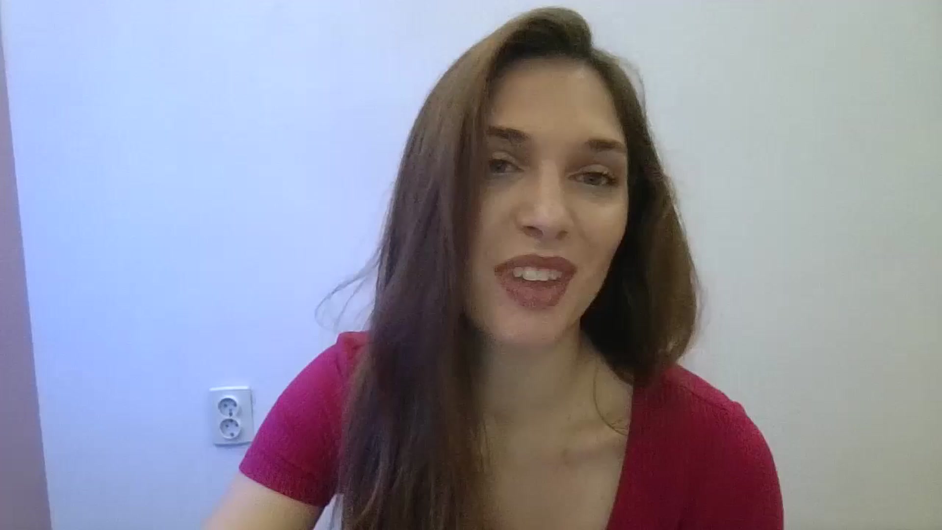Gallery image thumbnail from HaleyReed's myfreecams stream on, 12/18/2024, 12:13 image 16 of 20