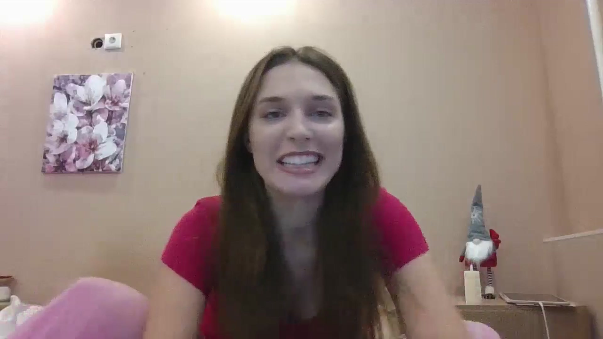 Gallery image thumbnail from HaleyReed's myfreecams stream on, 12/18/2024, 13:05 image 17 of 20