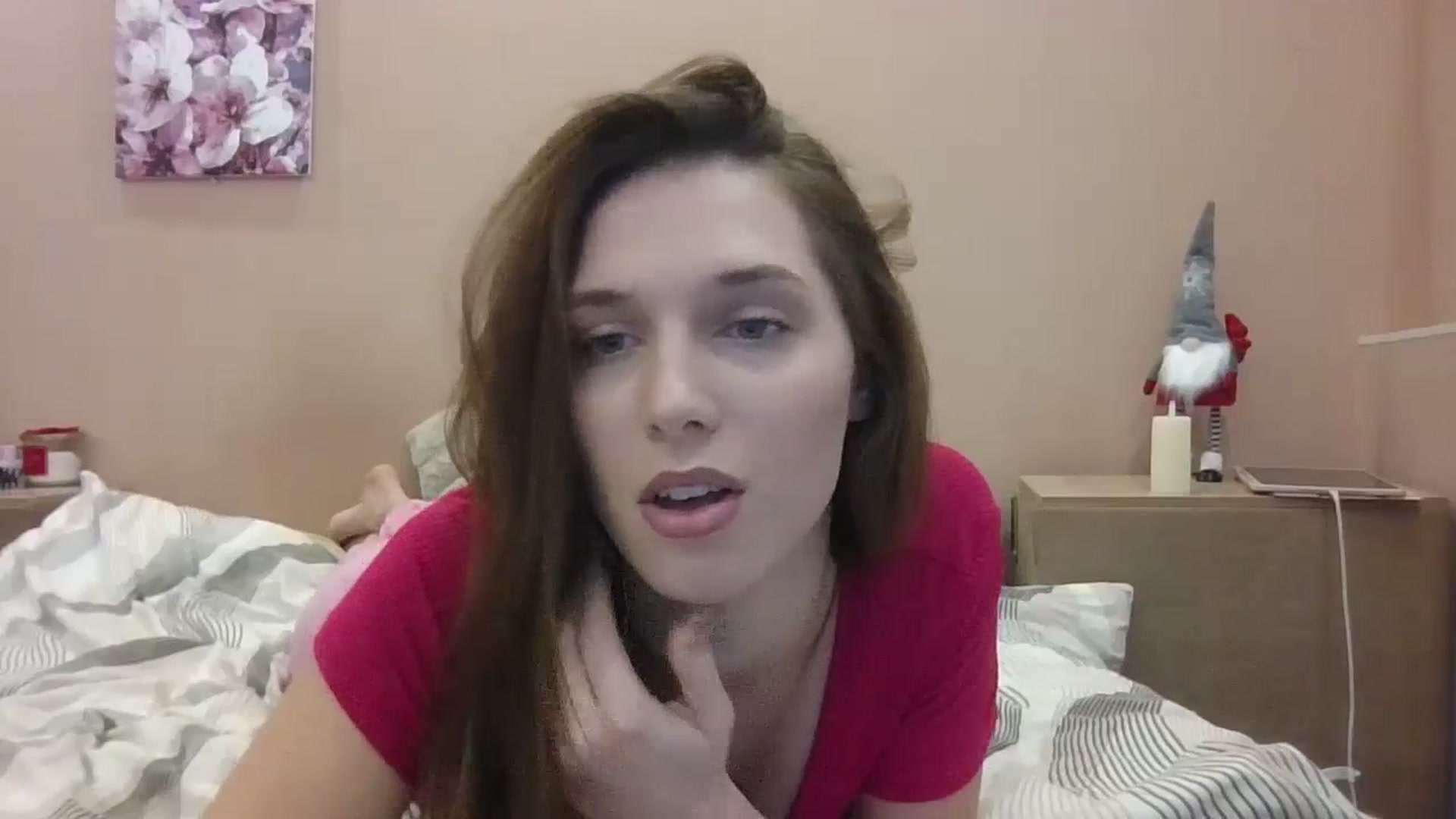 Gallery image thumbnail from HaleyReed's myfreecams stream on, 12/18/2024, 13:05 image 10 of 20