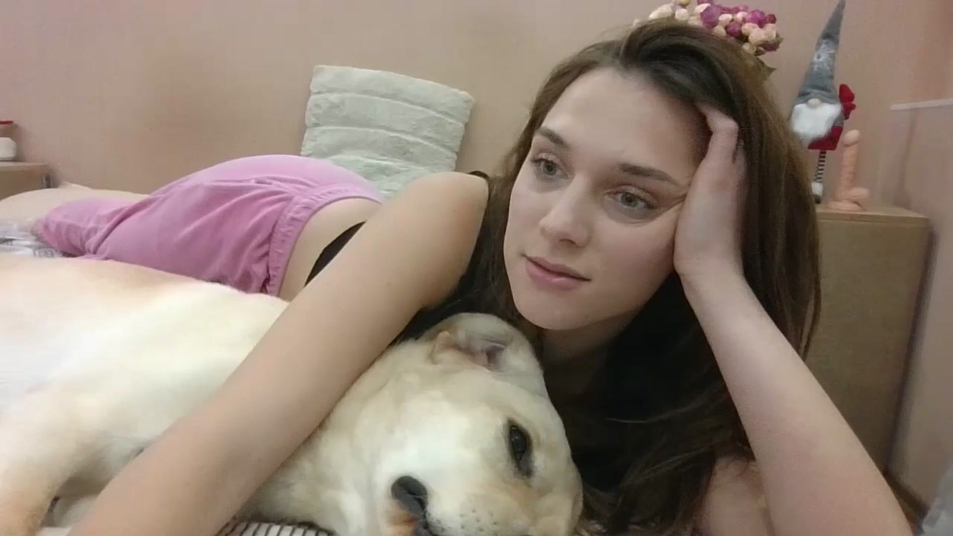 Gallery image thumbnail from HaleyReed's myfreecams stream on, 12/18/2024, 17:21 image 17 of 20