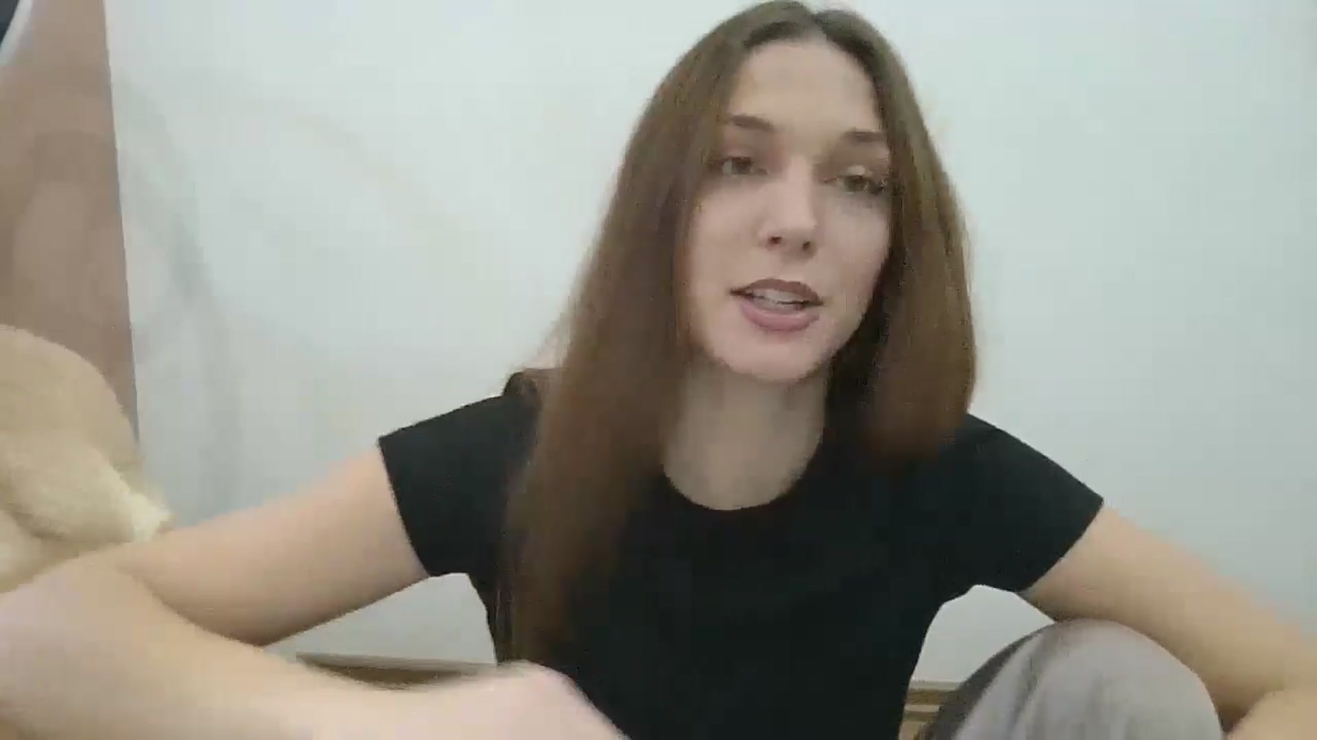Gallery image thumbnail from HaleyReed's myfreecams stream on, 12/20/2024, 13:32 image 7 of 20