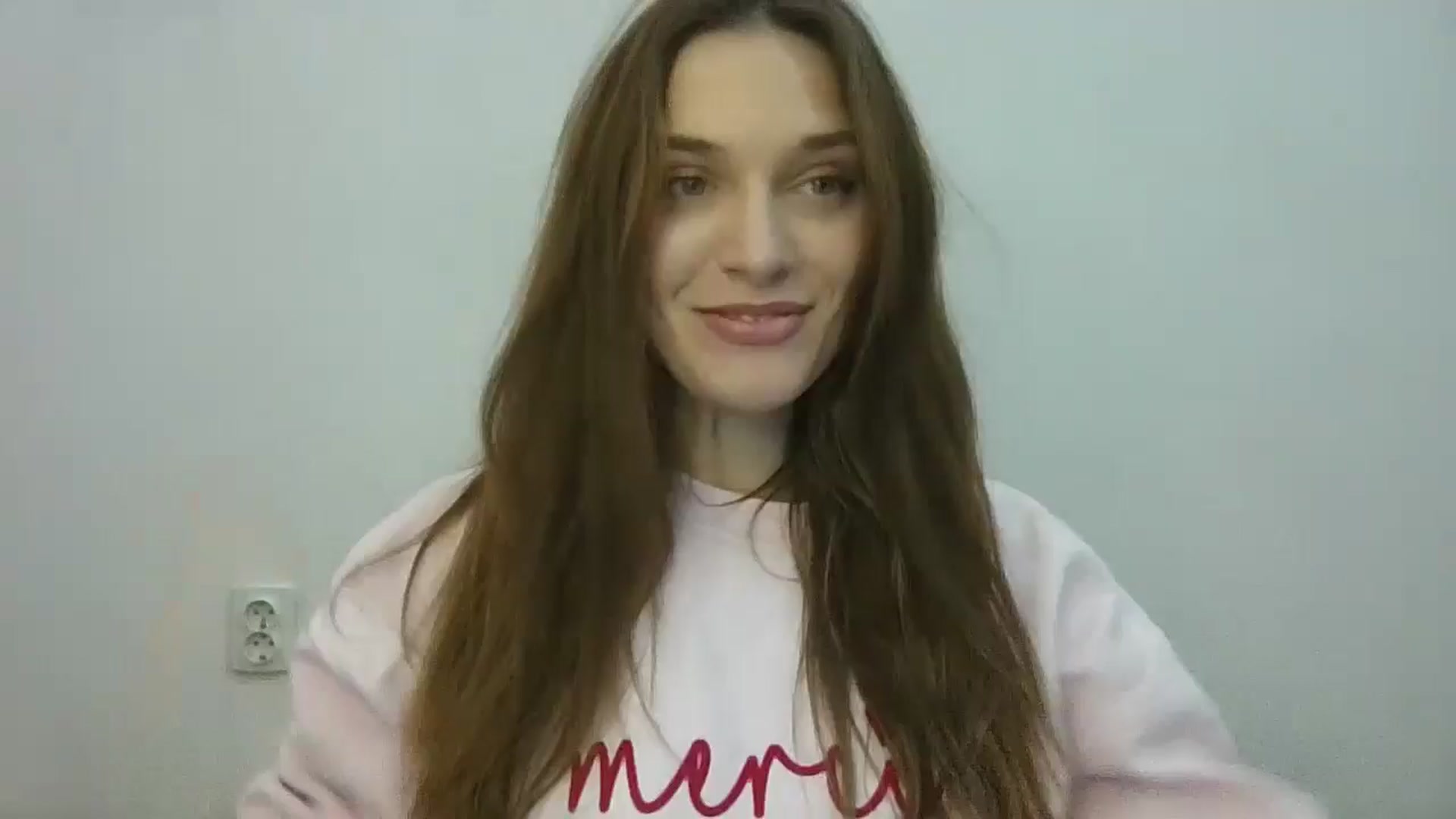 Gallery image thumbnail from HaleyReed's myfreecams stream on, 12/20/2024, 13:32 image 15 of 20