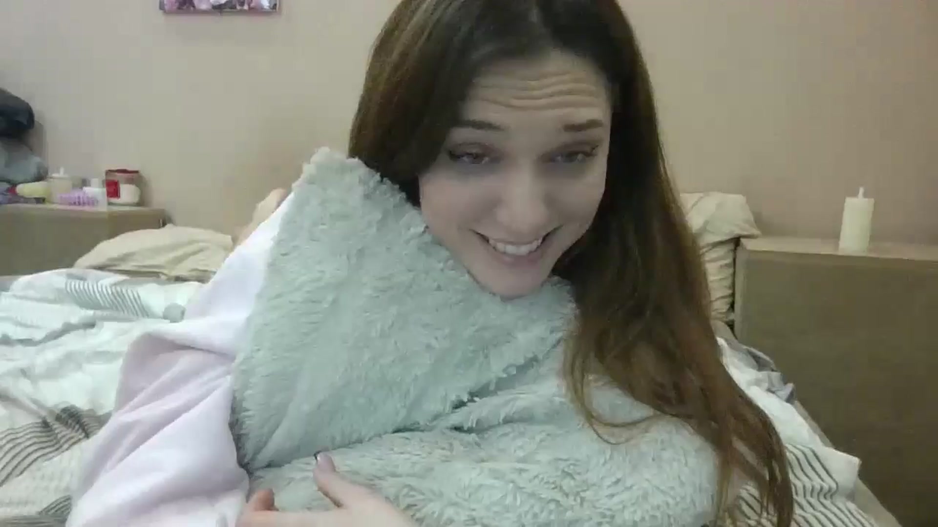 Gallery image thumbnail from HaleyReed's myfreecams stream on, 12/20/2024, 16:02 image 15 of 20