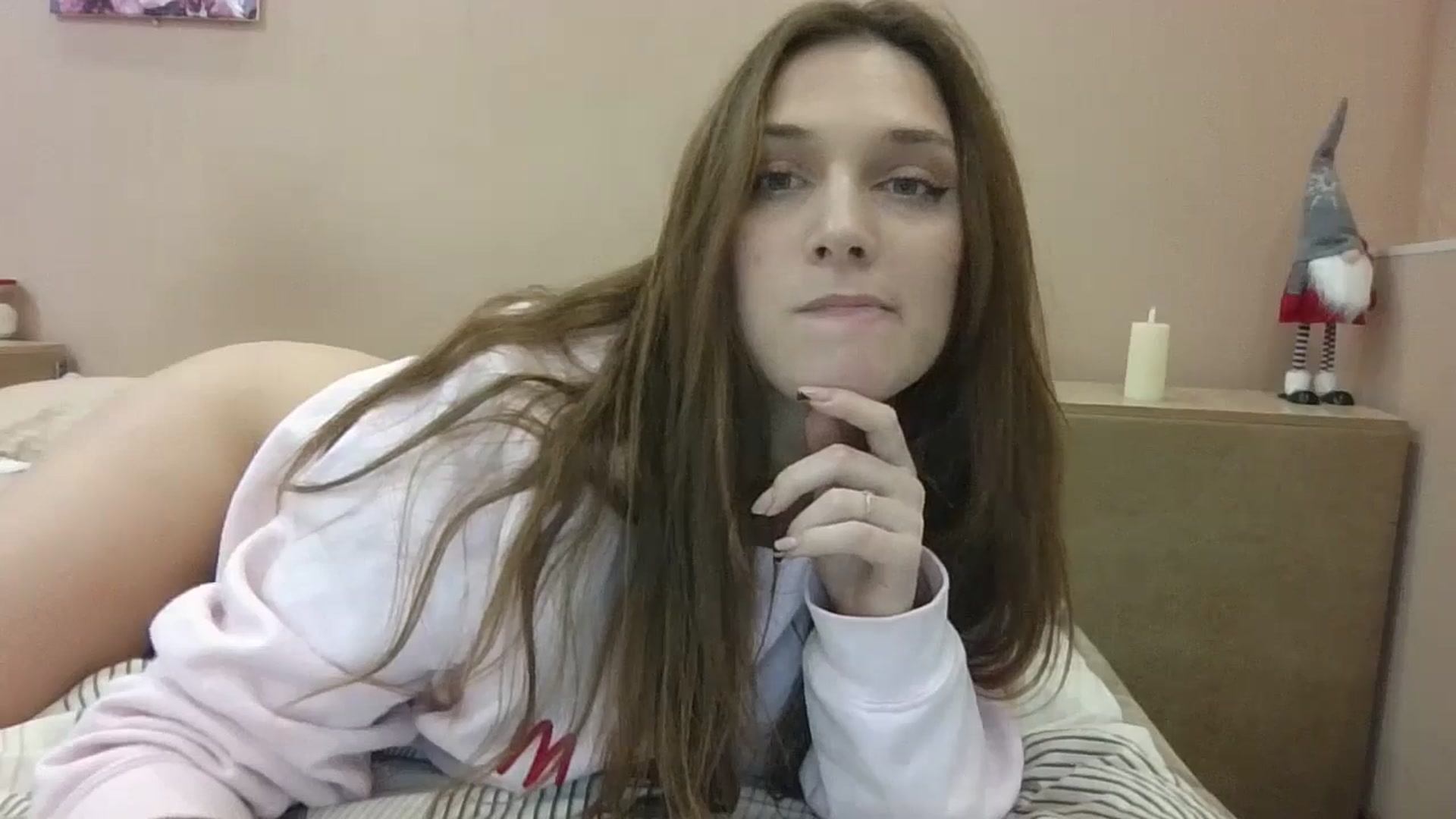 Gallery image thumbnail from HaleyReed's myfreecams stream on, 12/20/2024, 16:02 image 7 of 20