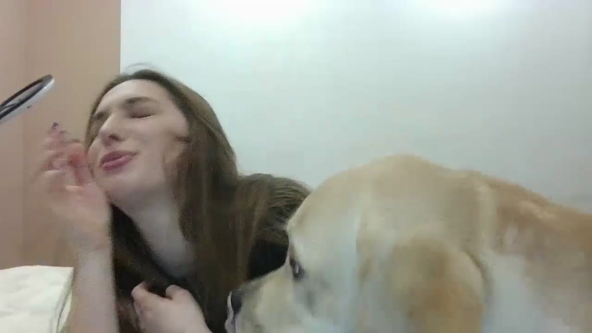 Gallery image thumbnail from HaleyReed's myfreecams stream on, 12/23/2024, 14:03 image 1 of 20