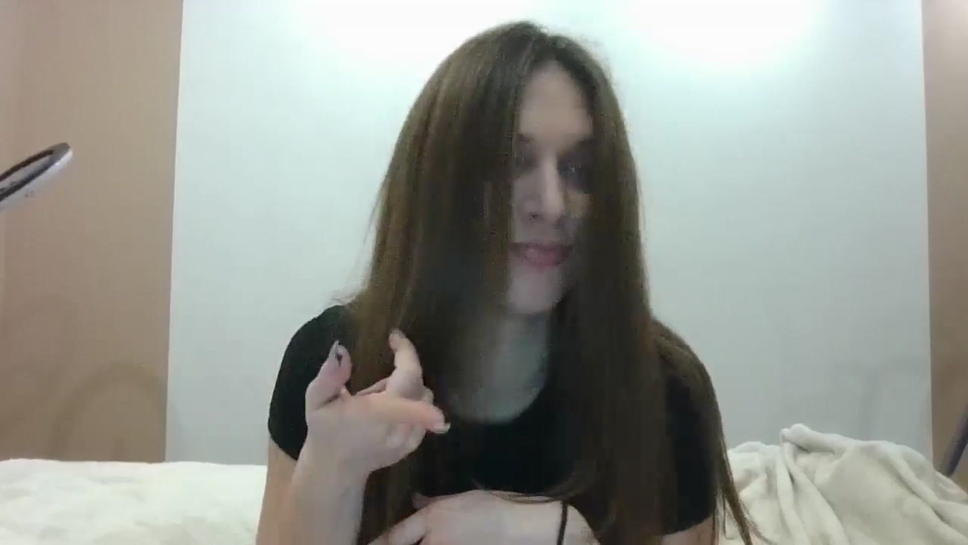 Gallery image thumbnail from HaleyReed's myfreecams stream on, 12/23/2024, 14:03 image 3 of 20