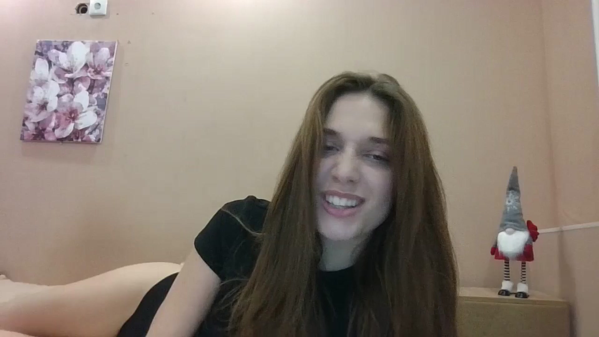 Gallery image thumbnail from HaleyReed's myfreecams stream on, 12/23/2024, 15:24 image 5 of 20
