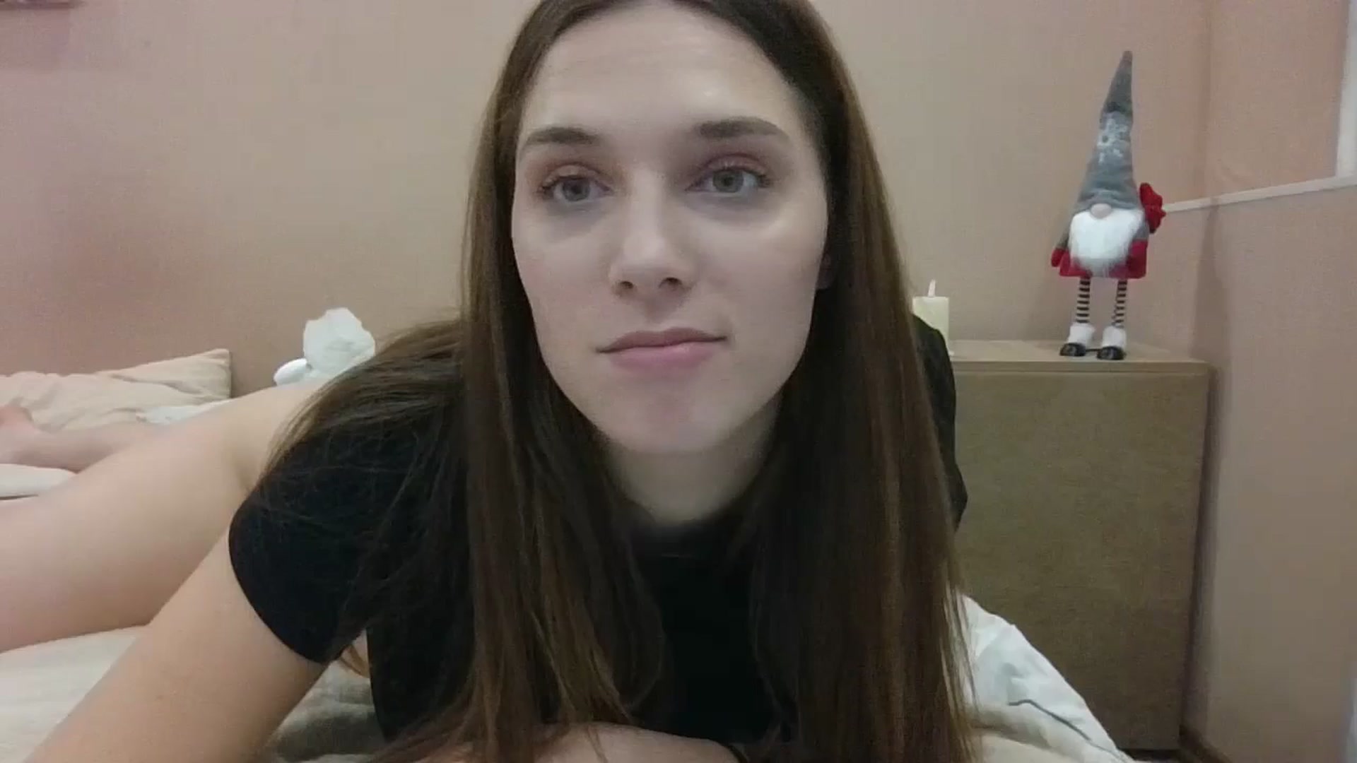 Gallery image thumbnail from HaleyReed's myfreecams stream on, 12/23/2024, 16:16 image 4 of 20