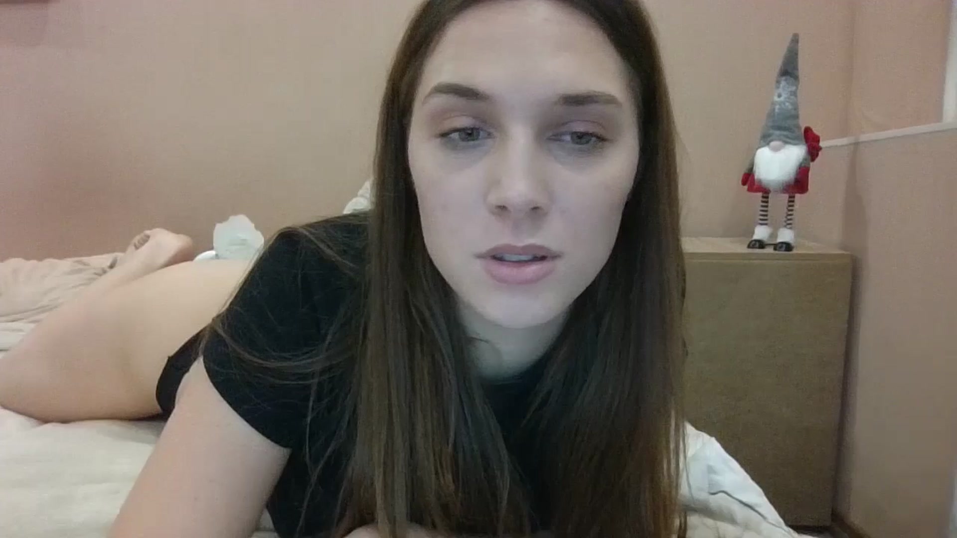 Gallery image thumbnail from HaleyReed's myfreecams stream on, 12/23/2024, 16:16 image 6 of 20