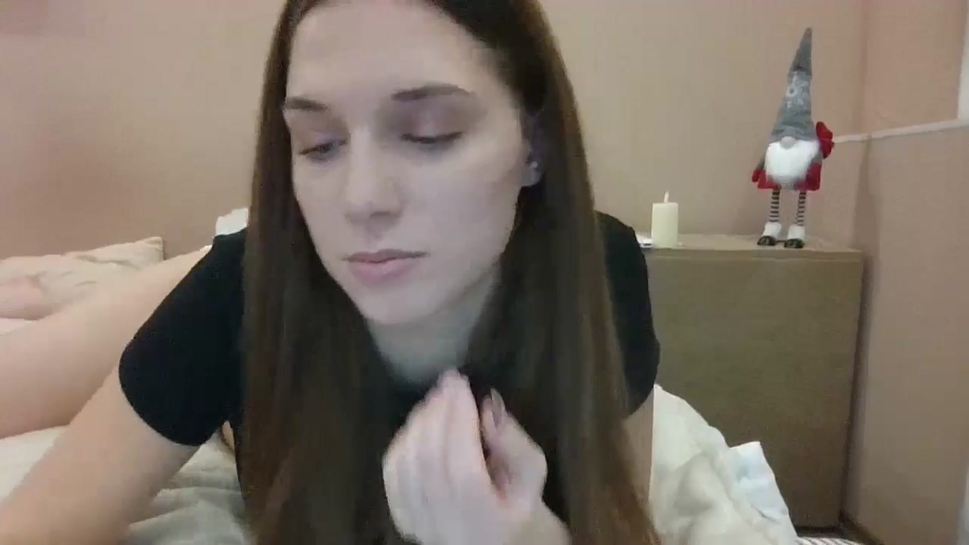 Gallery image thumbnail from HaleyReed's myfreecams stream on, 12/23/2024, 16:16 image 2 of 20