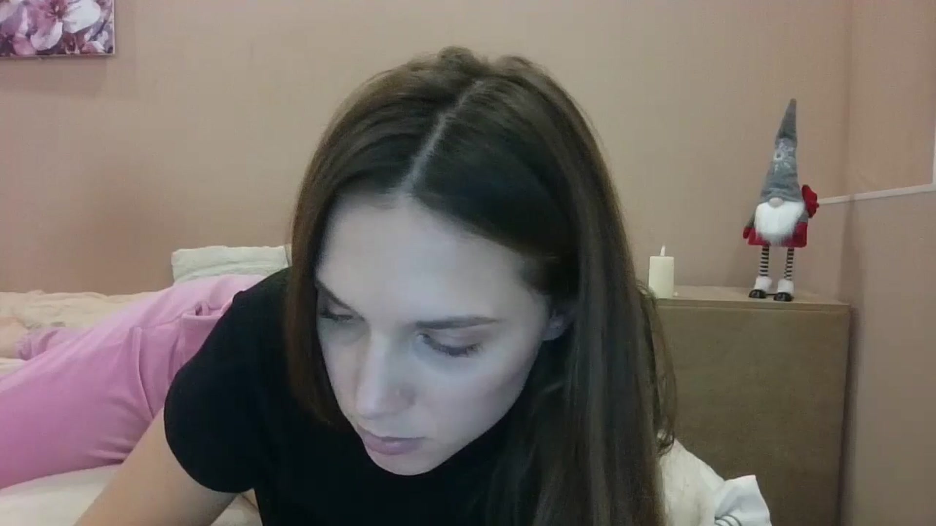 Gallery image thumbnail from HaleyReed's myfreecams stream on, 12/23/2024, 17:03 image 16 of 20
