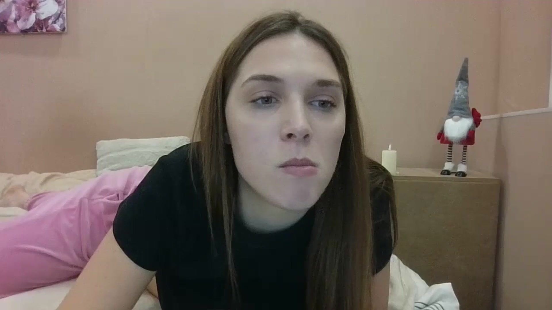Gallery image thumbnail from HaleyReed's myfreecams stream on, 12/23/2024, 17:03 image 4 of 20