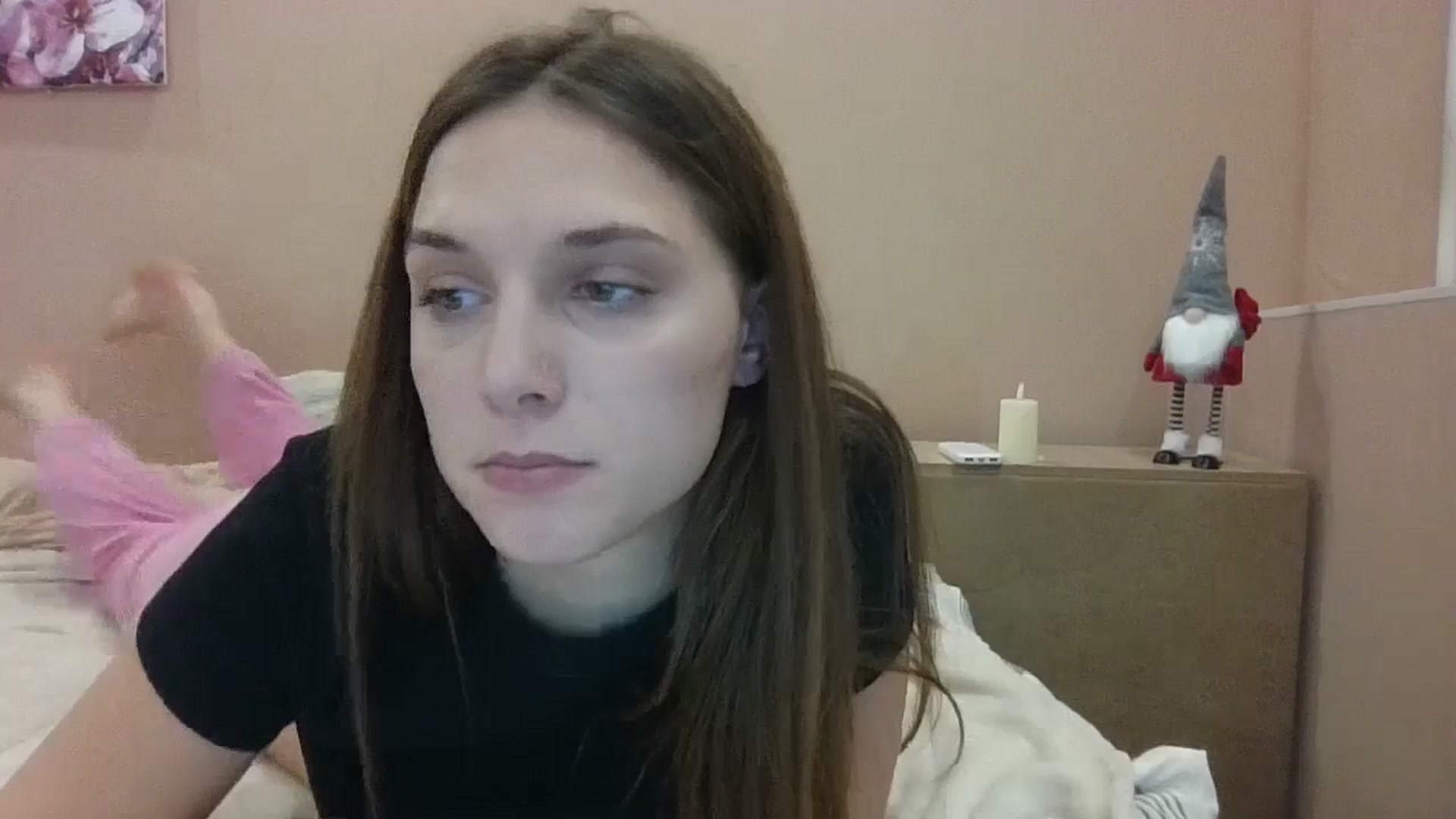 Gallery image thumbnail from HaleyReed's myfreecams stream on, 12/23/2024, 17:03 image 6 of 20