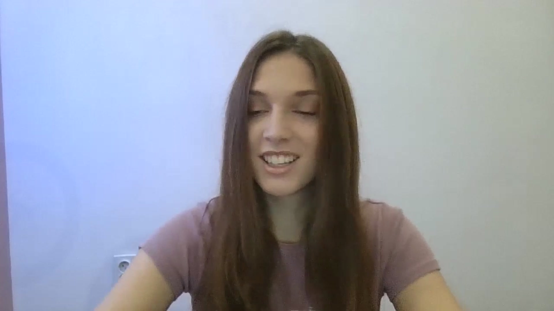 Gallery image thumbnail from HaleyReed's myfreecams stream on, 12/24/2024, 10:52 image 7 of 20